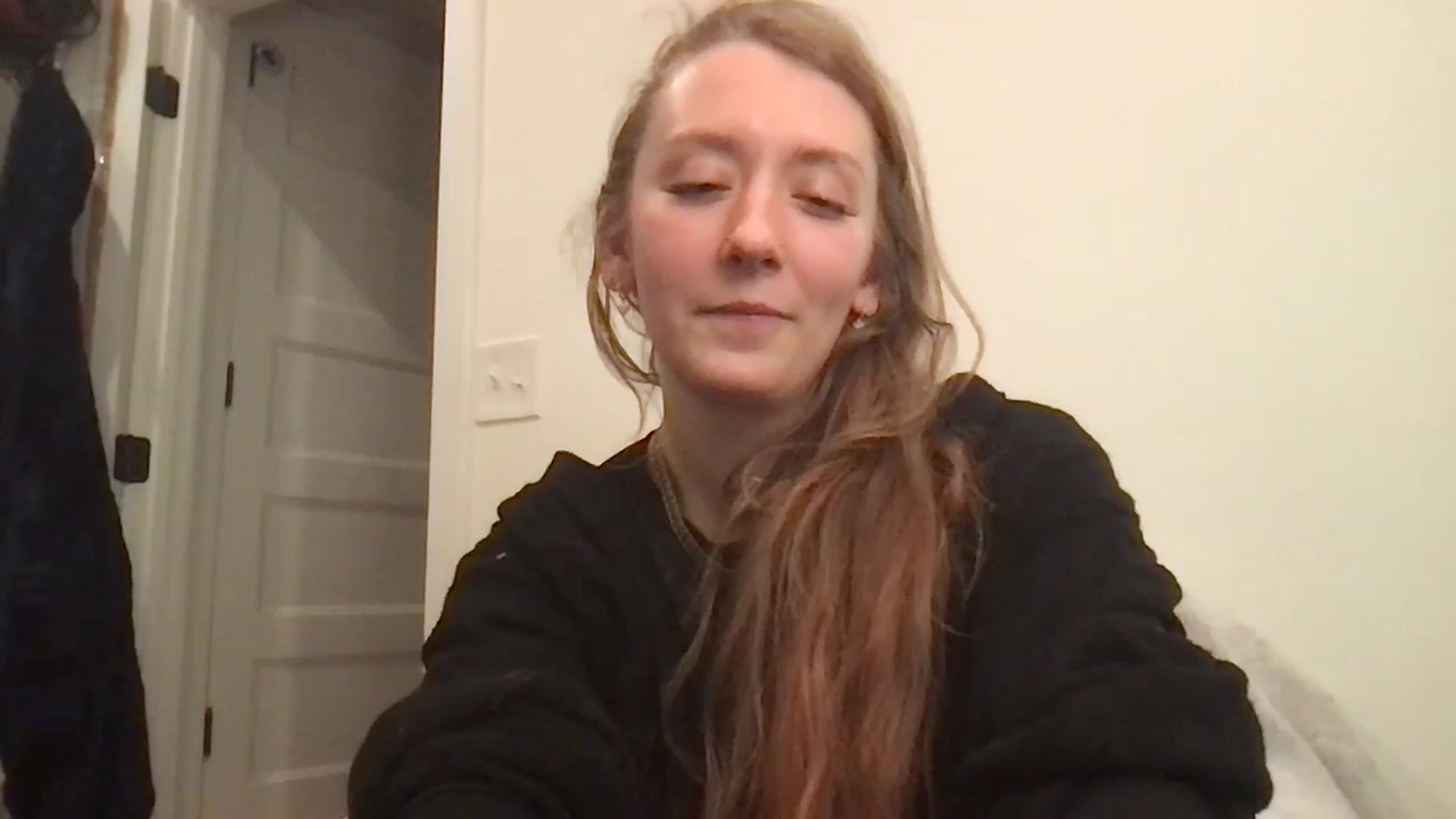 Gallery image thumbnail from Adalinaaaaa's myfreecams stream on, 10/20/2024, 23:34 image 9 of 20