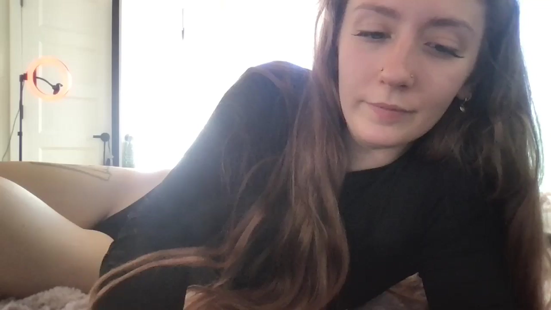Gallery image thumbnail from Adalinaaaaa's myfreecams stream on, 10/21/2024, 17:17 image 8 of 20