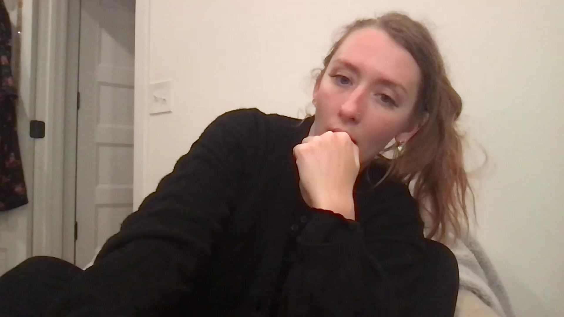 Gallery image thumbnail from Adalinaaaaa's myfreecams stream on, 10/22/2024, 24:55 image 1 of 20