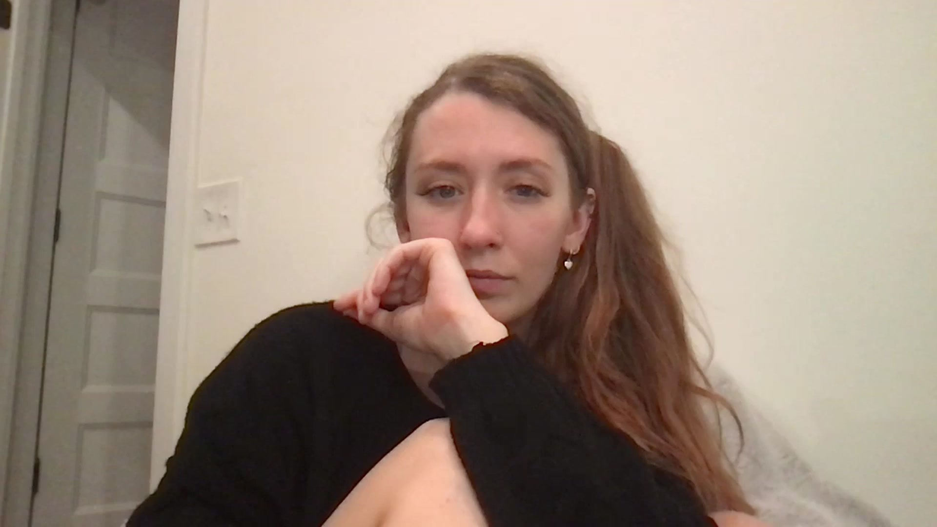 Gallery image thumbnail from Adalinaaaaa's myfreecams stream on, 10/22/2024, 24:55 image 20 of 20