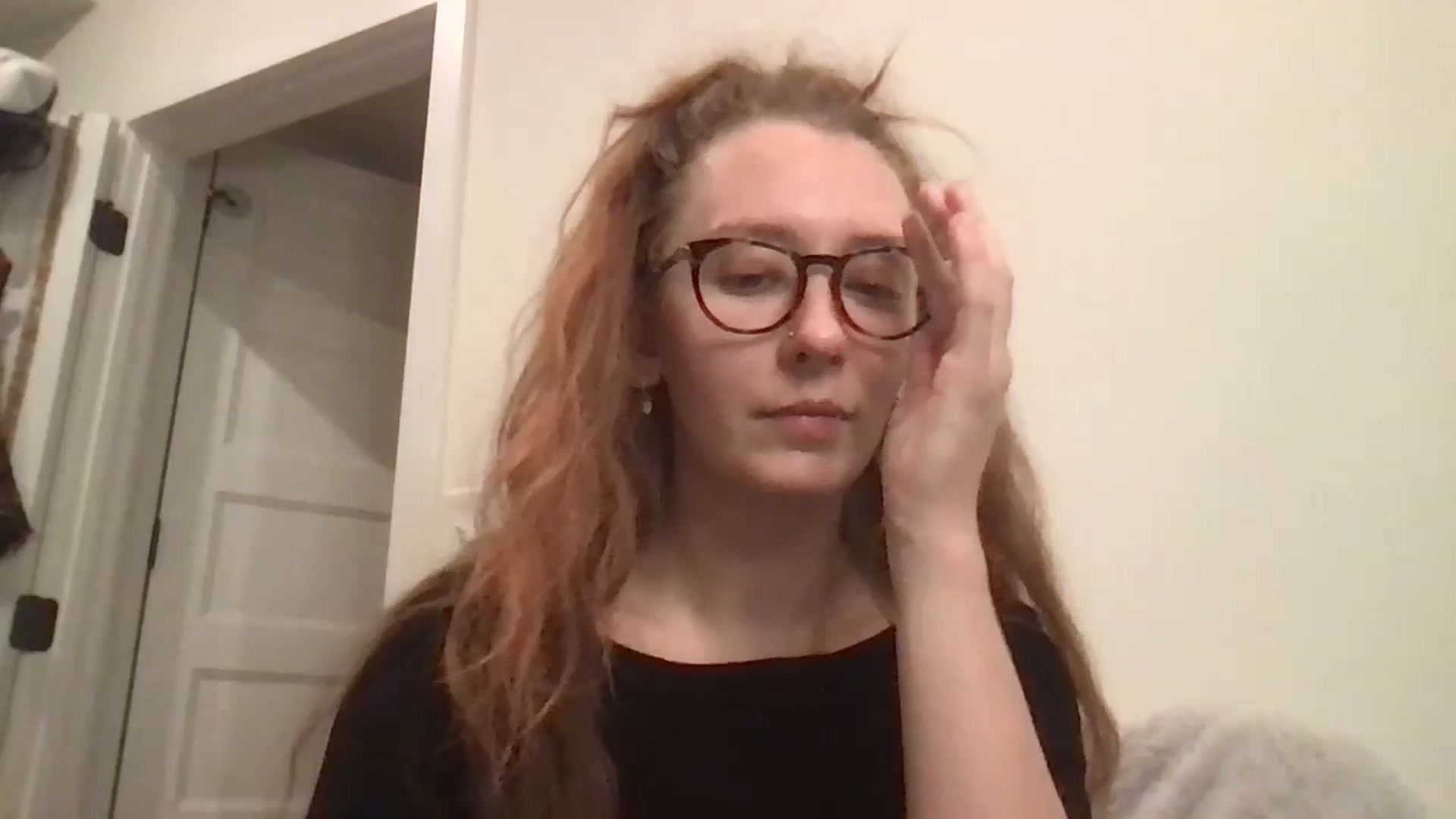 Gallery image thumbnail from Adalinaaaaa's myfreecams stream on, 10/23/2024, 24:31 image 18 of 20