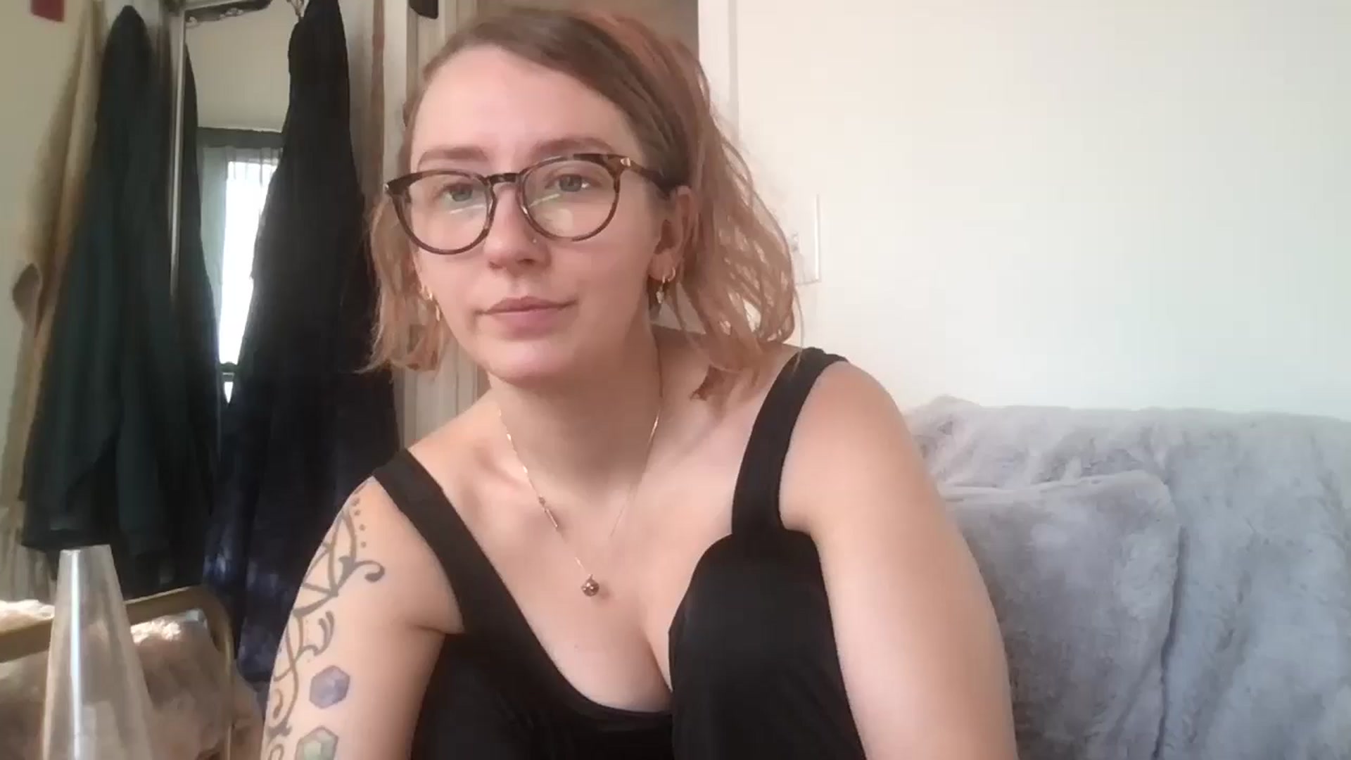 Gallery image thumbnail from Adalinaaaaa's myfreecams stream on, 10/30/2024, 16:26 image 1 of 20