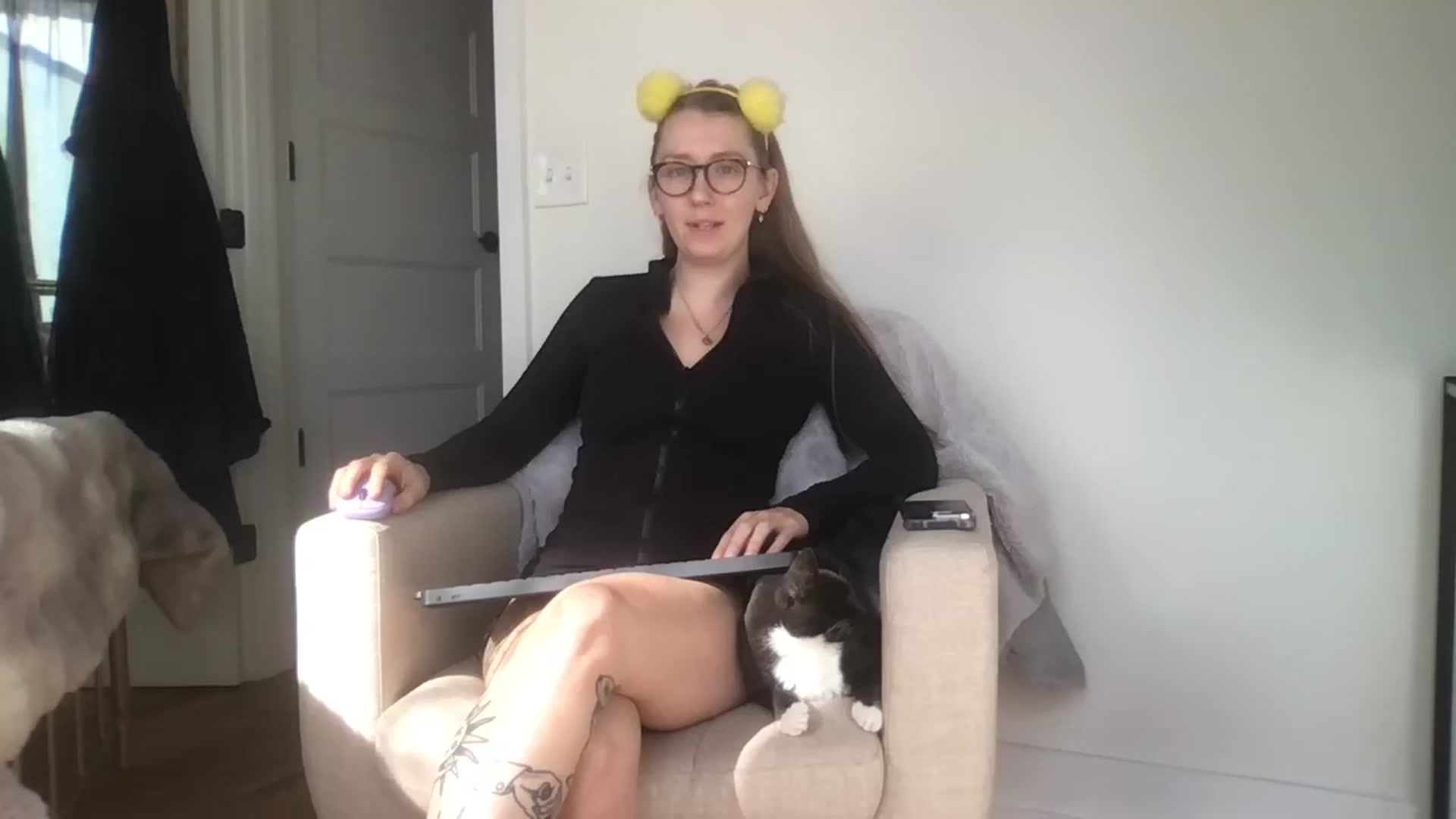 Gallery image thumbnail from Adalinaaaaa's myfreecams stream on, 10/31/2024, 16:22 image 2 of 20