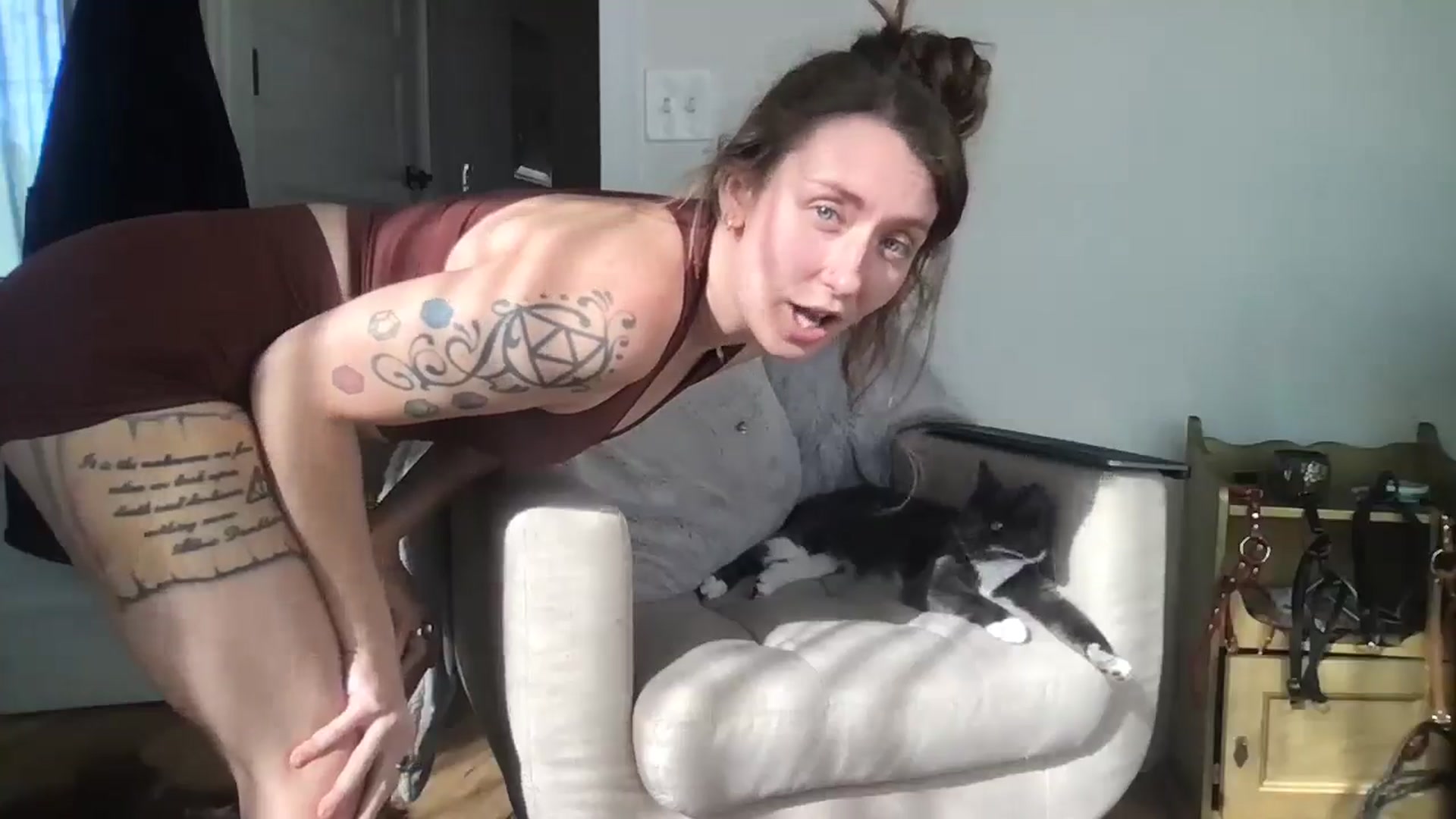 Gallery image thumbnail from Adalinaaaaa's myfreecams stream on, 11/08/2024, 17:39 image 3 of 20