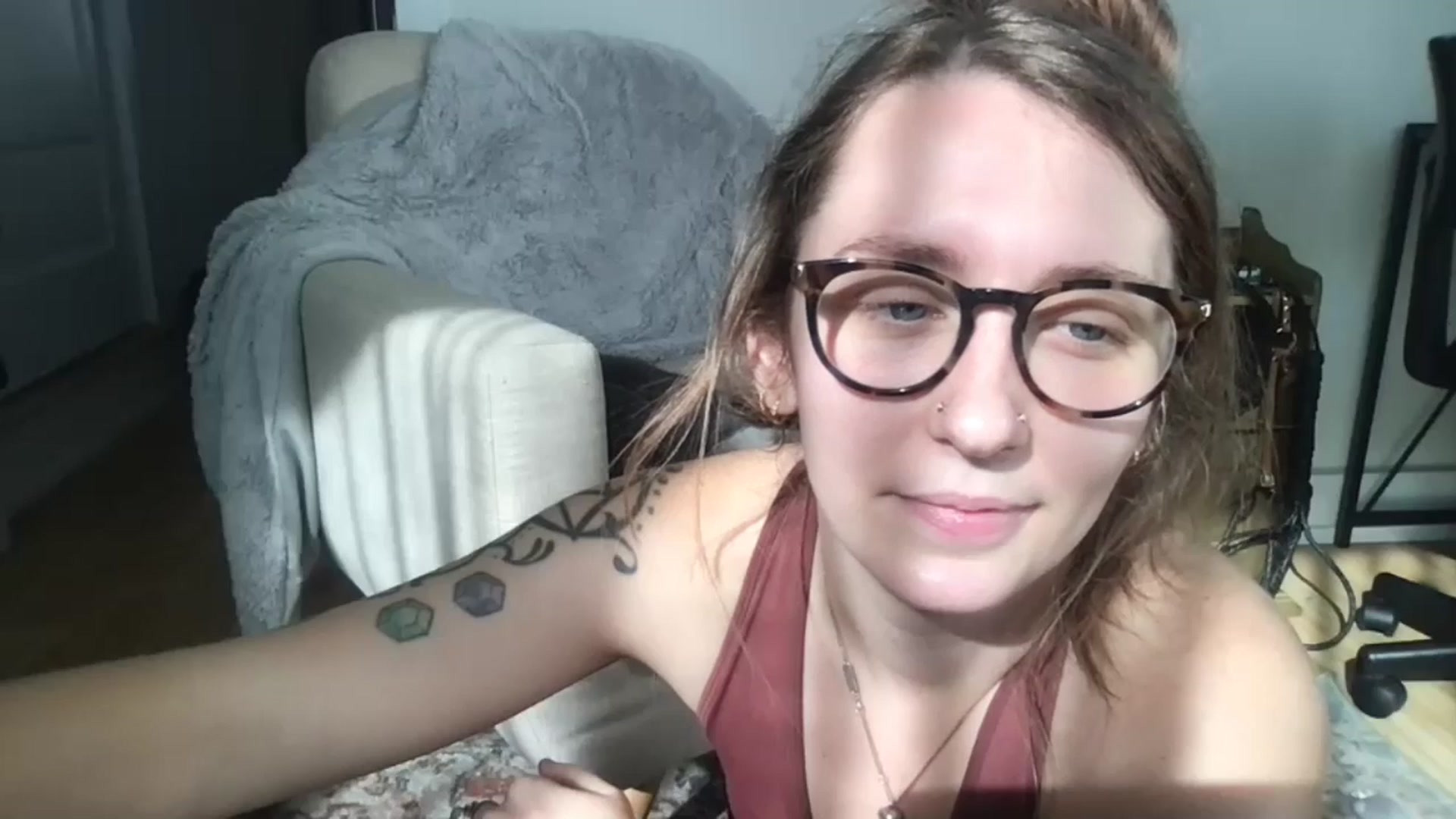 Gallery image thumbnail from Adalinaaaaa's myfreecams stream on, 11/08/2024, 17:39 image 9 of 20