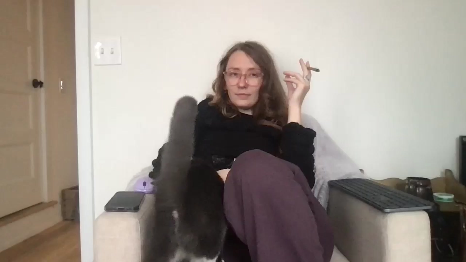 Gallery image thumbnail from Adalinaaaaa's myfreecams stream on, 11/10/2024, 18:43 image 7 of 20