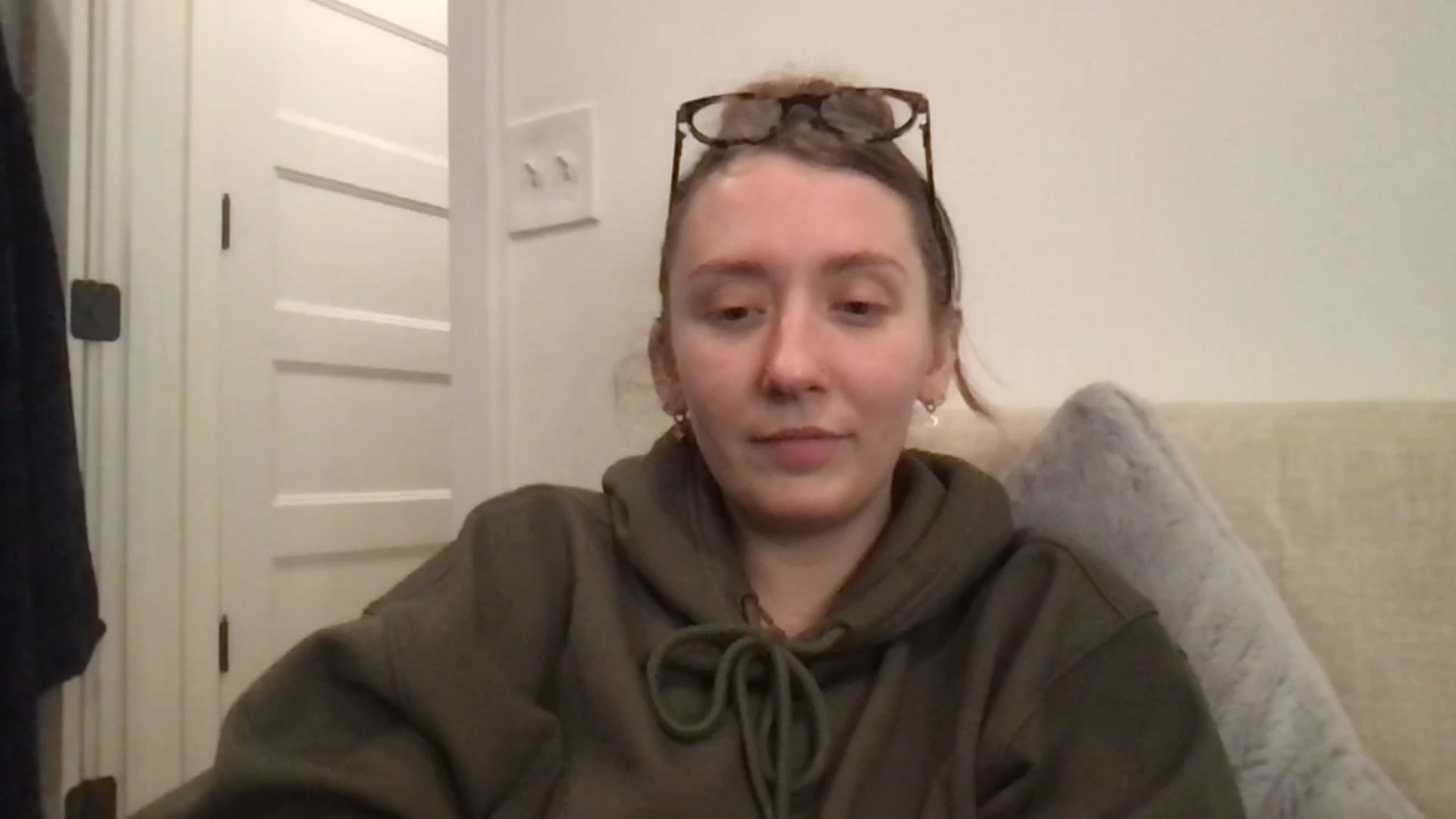 Gallery image thumbnail from Adalinaaaaa's myfreecams stream on, 11/12/2024, 01:14 image 10 of 20