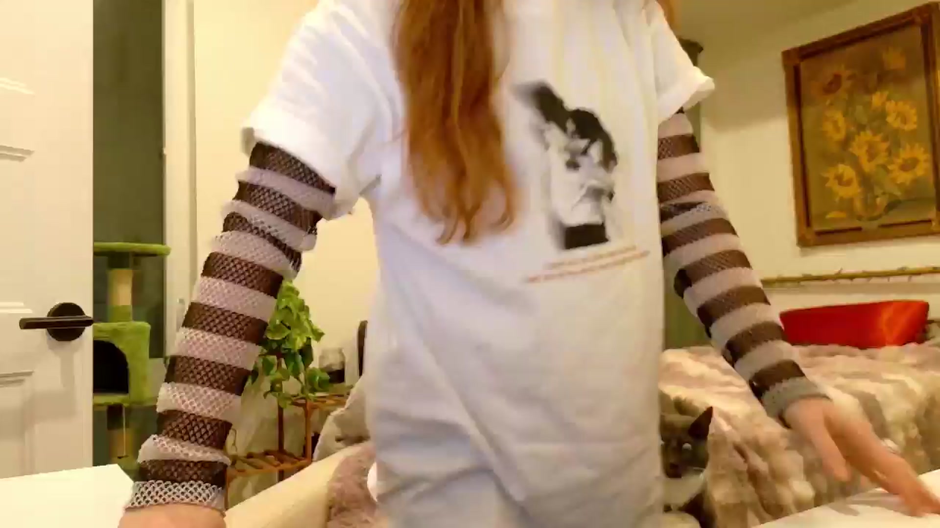 Gallery image thumbnail from Adalinaaaaa's myfreecams stream on, 11/17/2024, 07:47 image 10 of 20