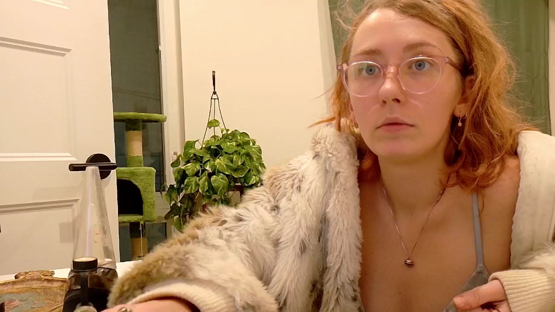 Gallery image thumbnail from Adalinaaaaa's myfreecams stream on, 11/18/2024, 22:42 image 2 of 20