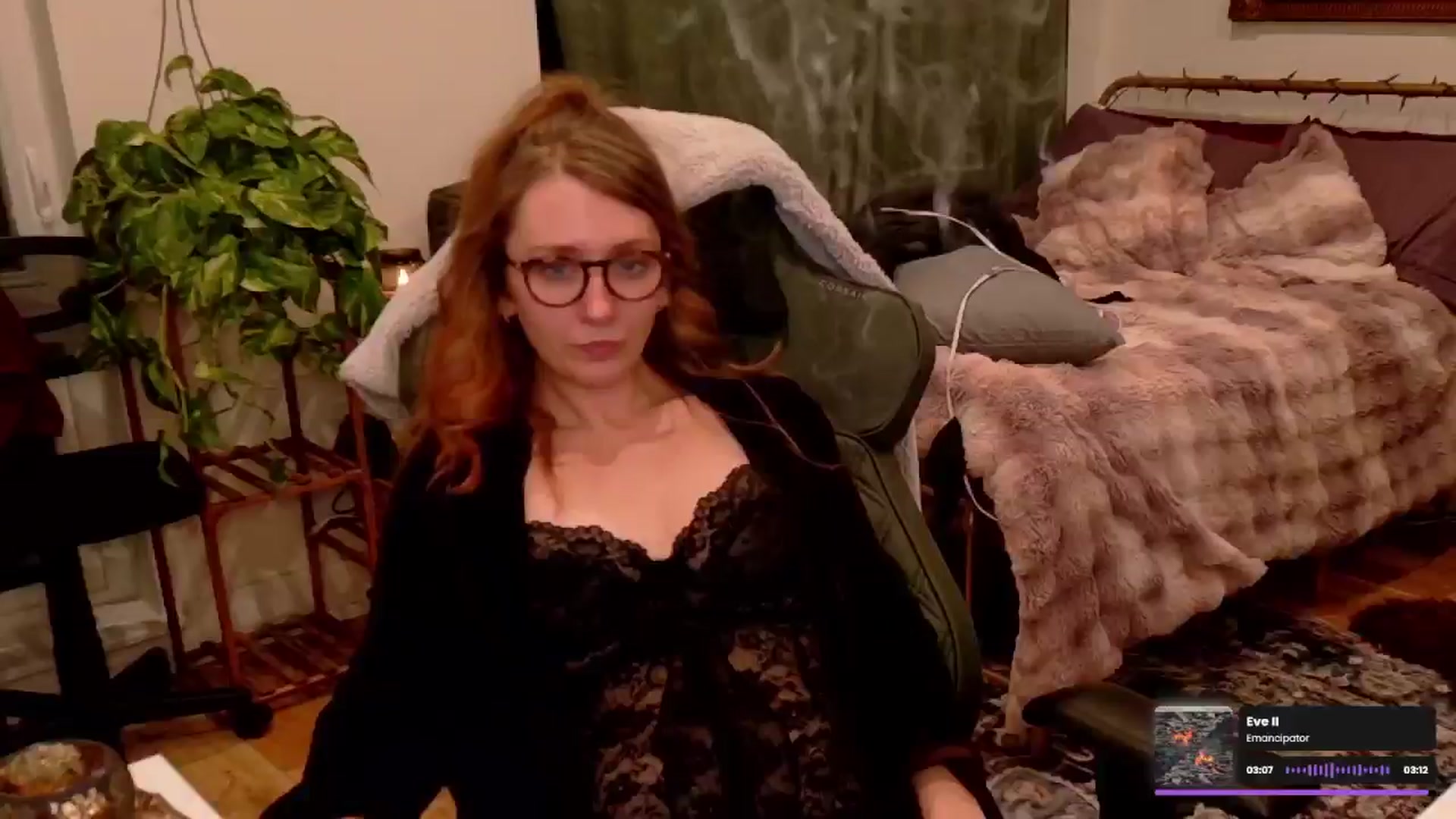 Gallery image thumbnail from Adalinaaaaa's myfreecams stream on, 11/29/2024, 02:52 image 13 of 20