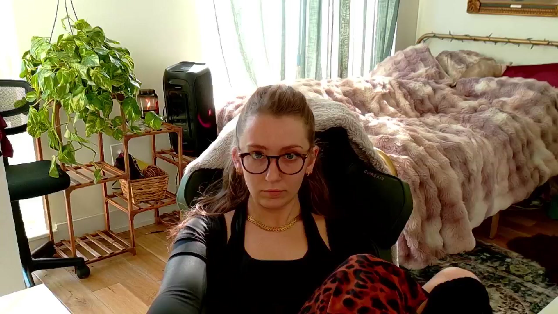 Gallery image thumbnail from Adalinaaaaa's myfreecams stream on, 11/30/2024, 18:07 image 8 of 20