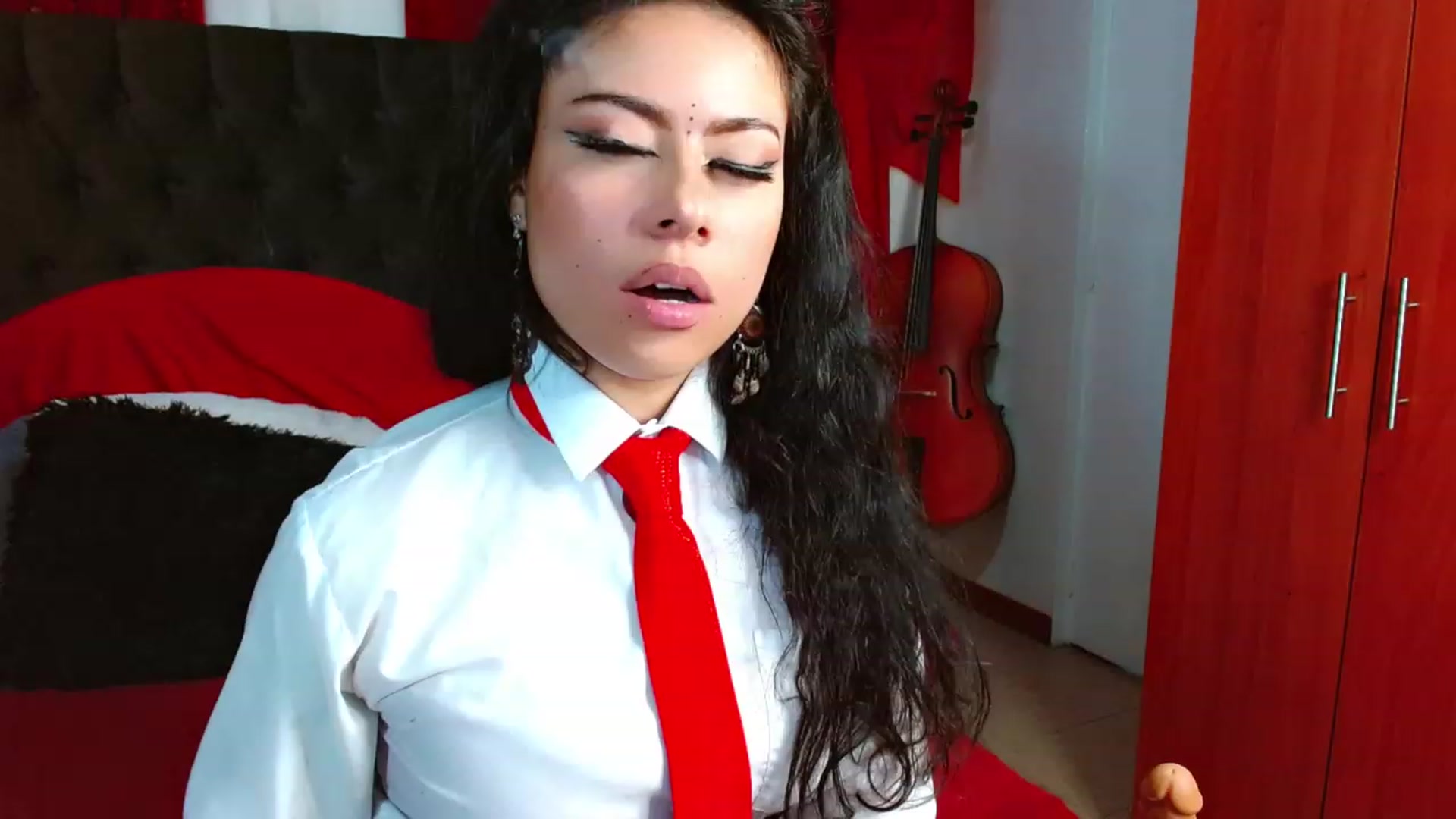 Gallery image thumbnail from Adas_room's myfreecams stream on, 11/29/2022, 10:36 image 5 of 20