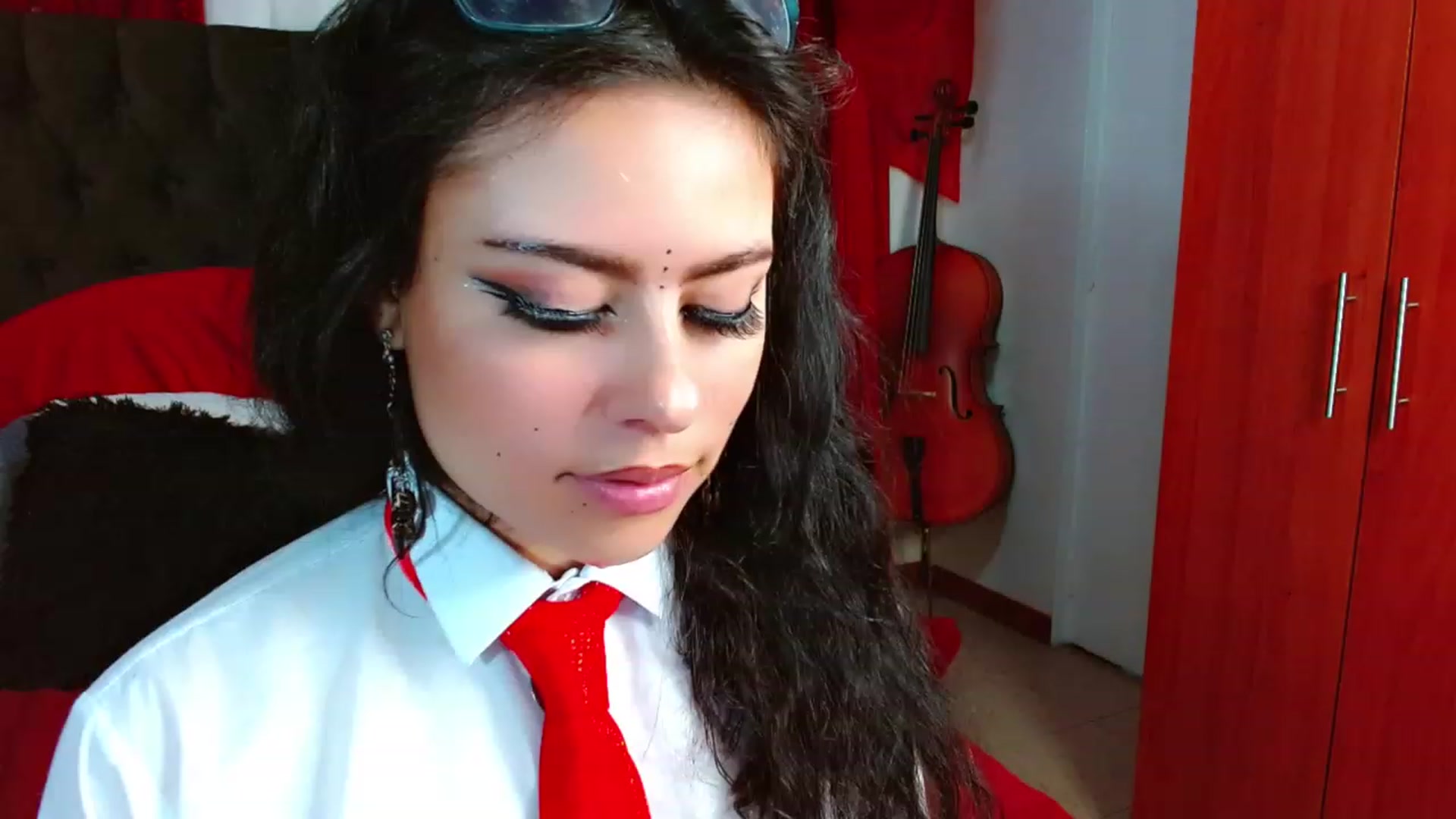 Gallery image thumbnail from Adas_room's myfreecams stream on, 11/29/2022, 10:36 image 3 of 20