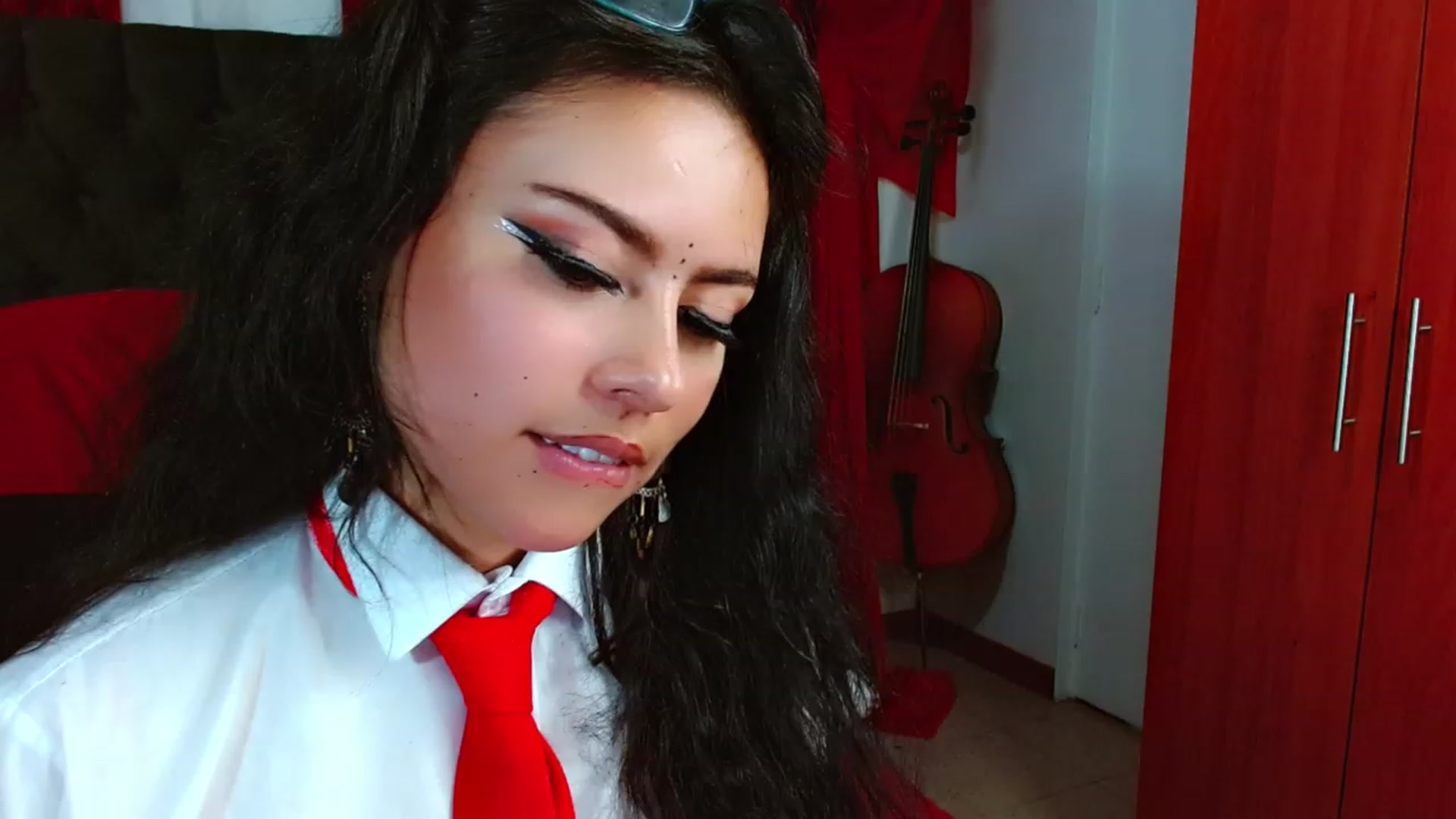 Gallery image thumbnail from Adas_room's myfreecams stream on, 11/29/2022, 10:36 image 18 of 20