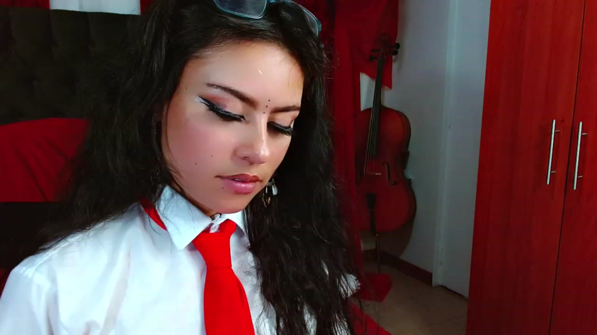 Gallery image thumbnail from Adas_room's myfreecams stream on, 11/29/2022, 10:36 image 17 of 20