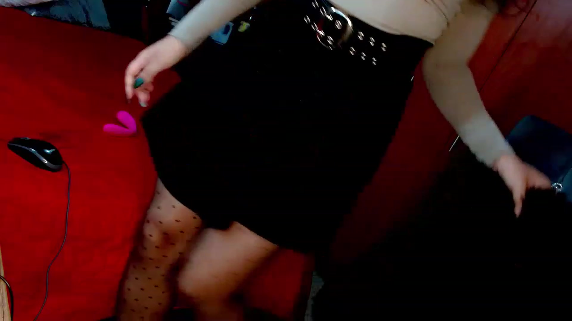 Gallery image thumbnail from Adas_room's myfreecams stream on, 12/22/2022, 24:40 image 16 of 20