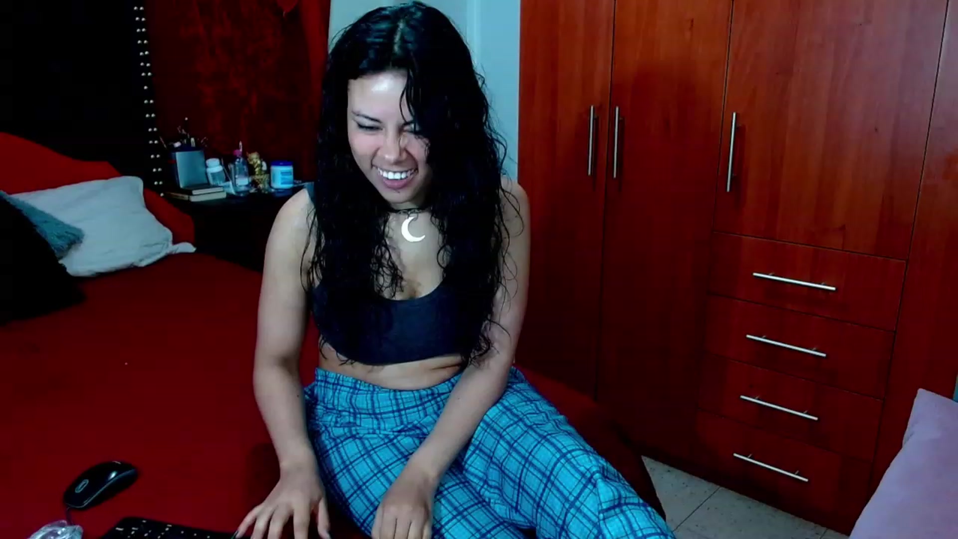 Gallery image thumbnail from Adas_room's myfreecams stream on, 01/05/2023, 12:03 image 2 of 20