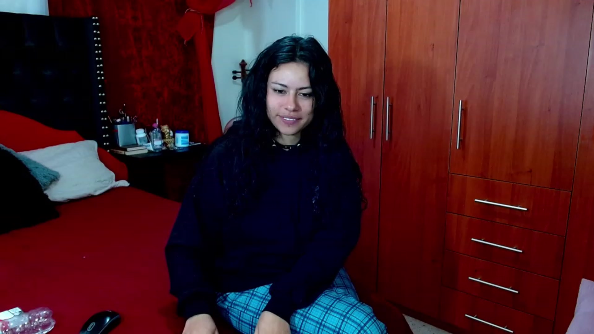 Gallery image thumbnail from Adas_room's myfreecams stream on, 01/05/2023, 12:03 image 17 of 20