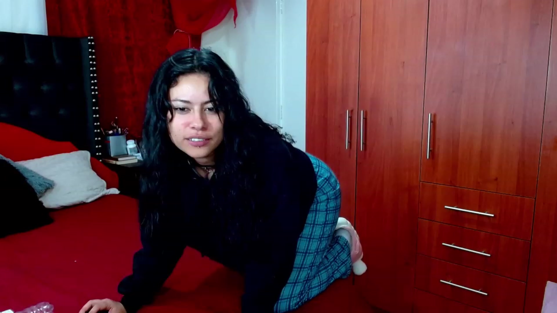 Gallery image thumbnail from Adas_room's myfreecams stream on, 01/05/2023, 12:03 image 19 of 20