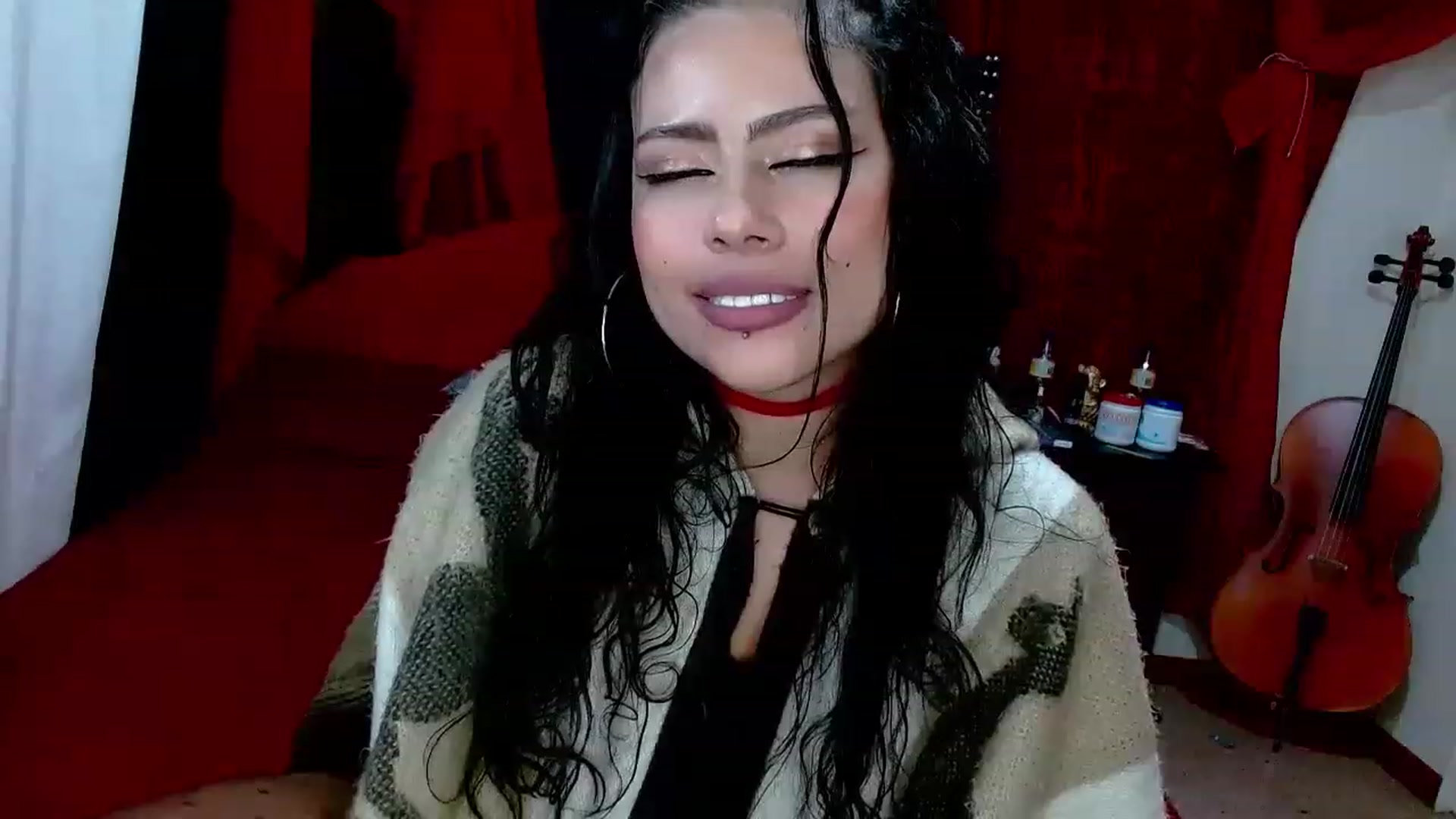 Gallery image thumbnail from Adas_room's myfreecams stream on, 01/12/2023, 08:11 image 6 of 20