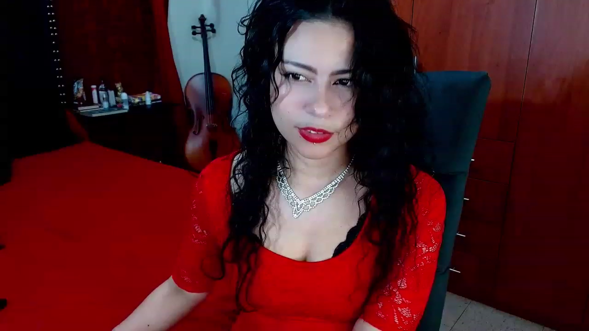 Gallery image thumbnail from Adas_room's myfreecams stream on, 01/19/2023, 01:10 image 18 of 20
