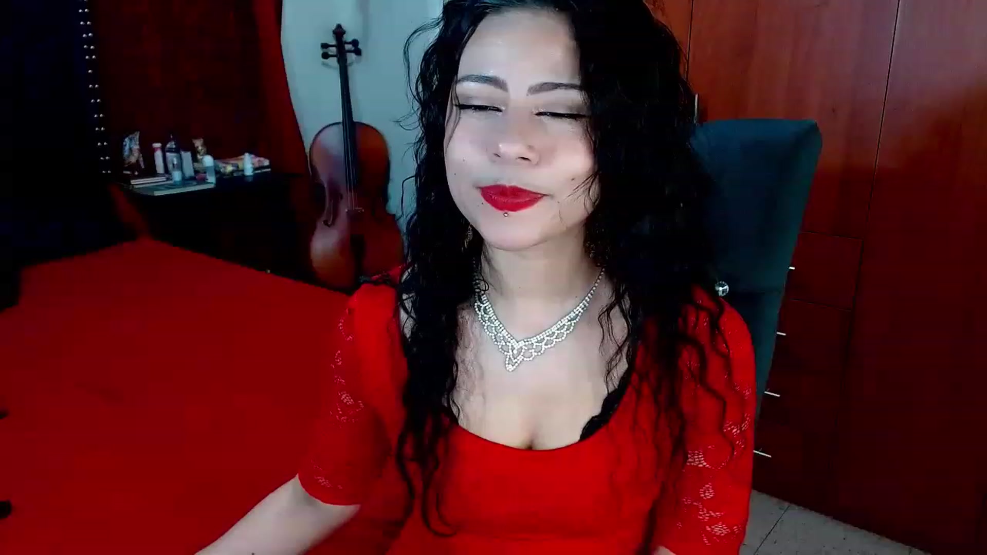 Gallery image thumbnail from Adas_room's myfreecams stream on, 01/19/2023, 01:10 image 15 of 20