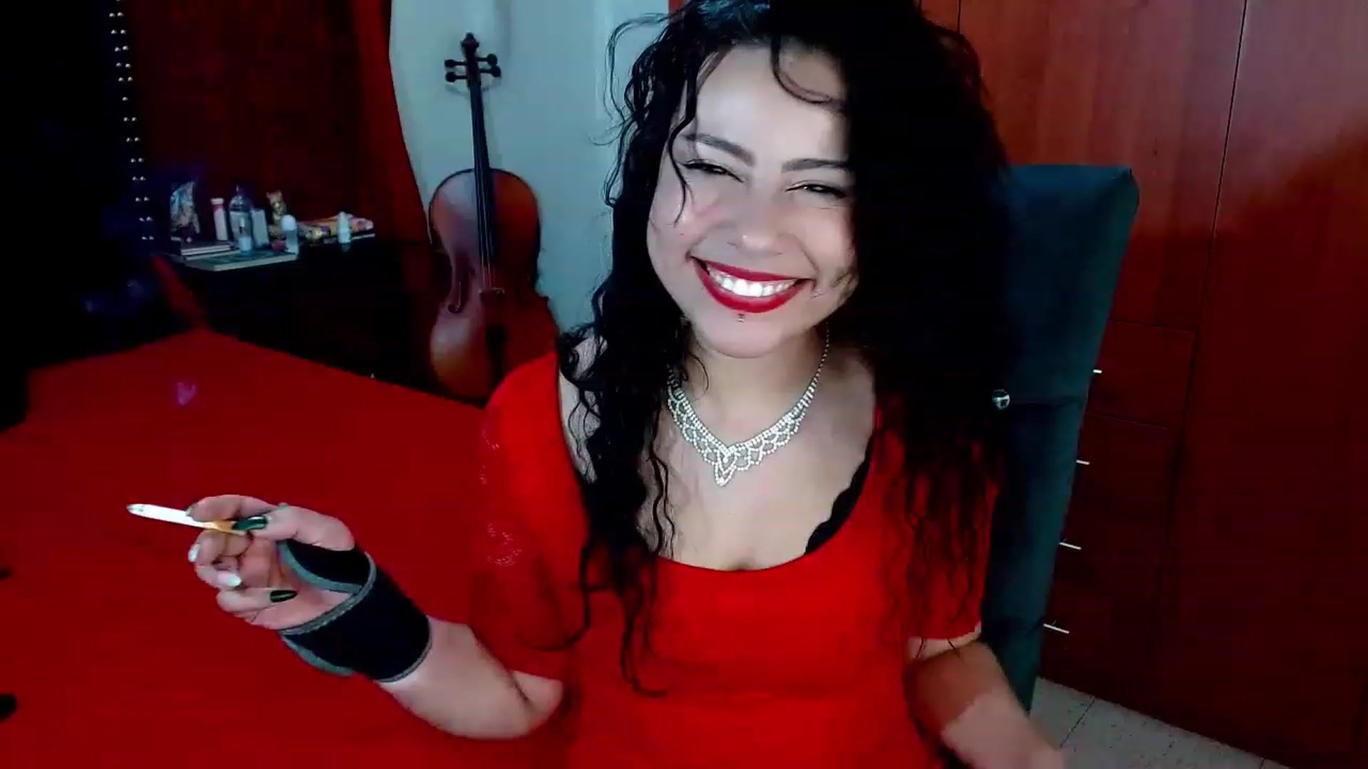 Gallery image thumbnail from Adas_room's myfreecams stream on, 01/19/2023, 01:10 image 13 of 20