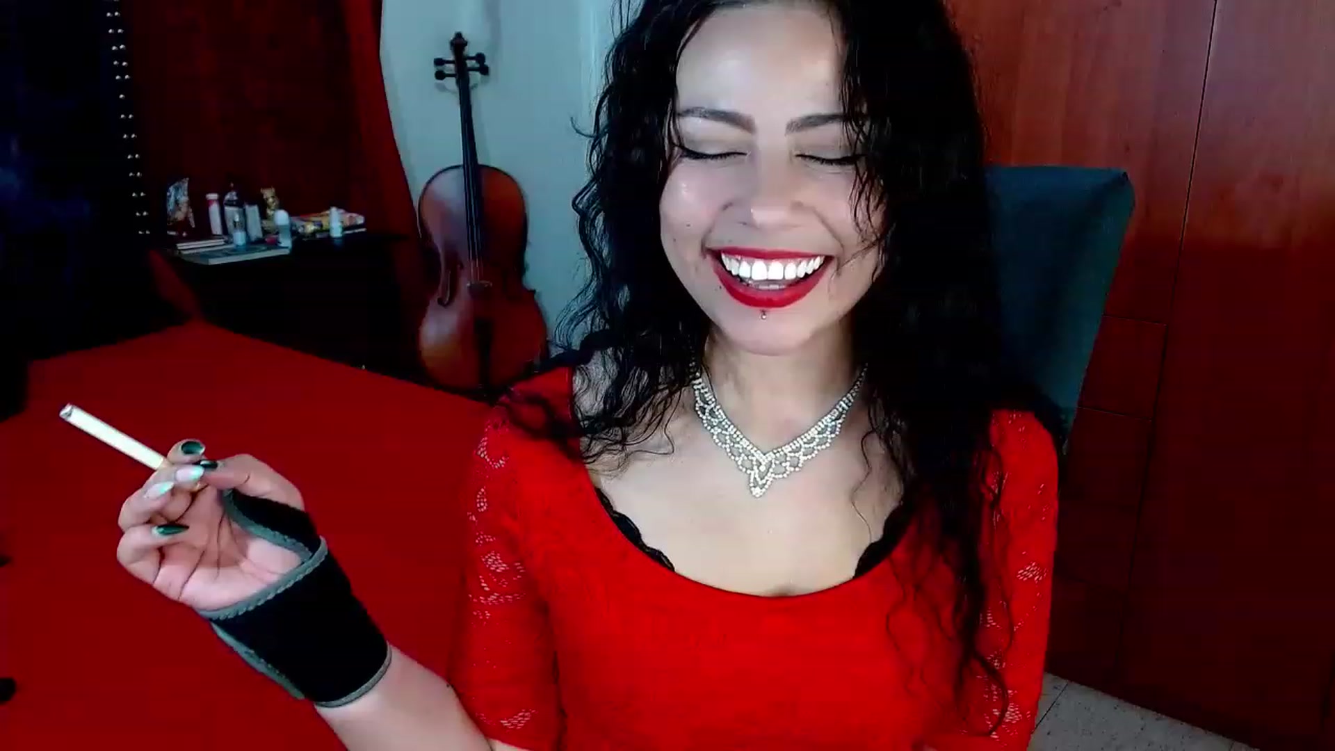 Gallery image thumbnail from Adas_room's myfreecams stream on, 01/19/2023, 01:10 image 10 of 20