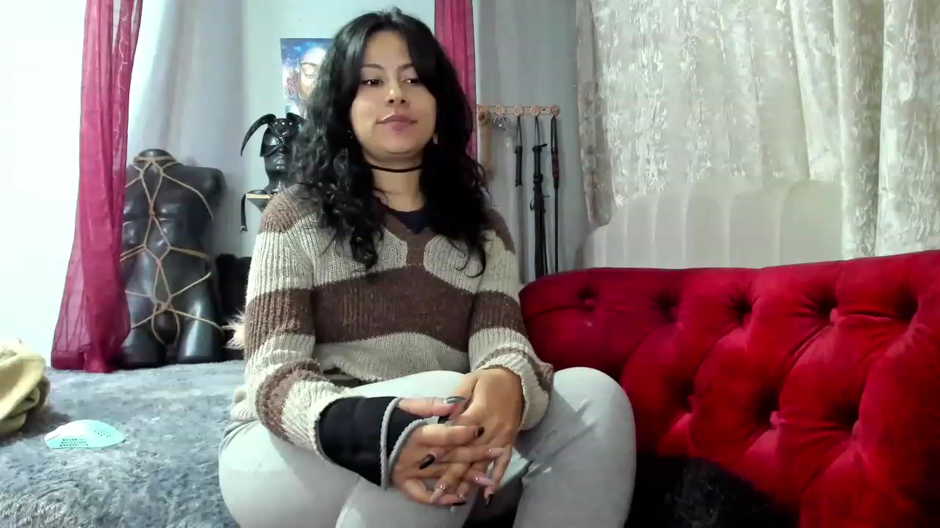 Gallery image thumbnail from Adas_room's myfreecams stream on, 01/20/2023, 01:15 image 19 of 20