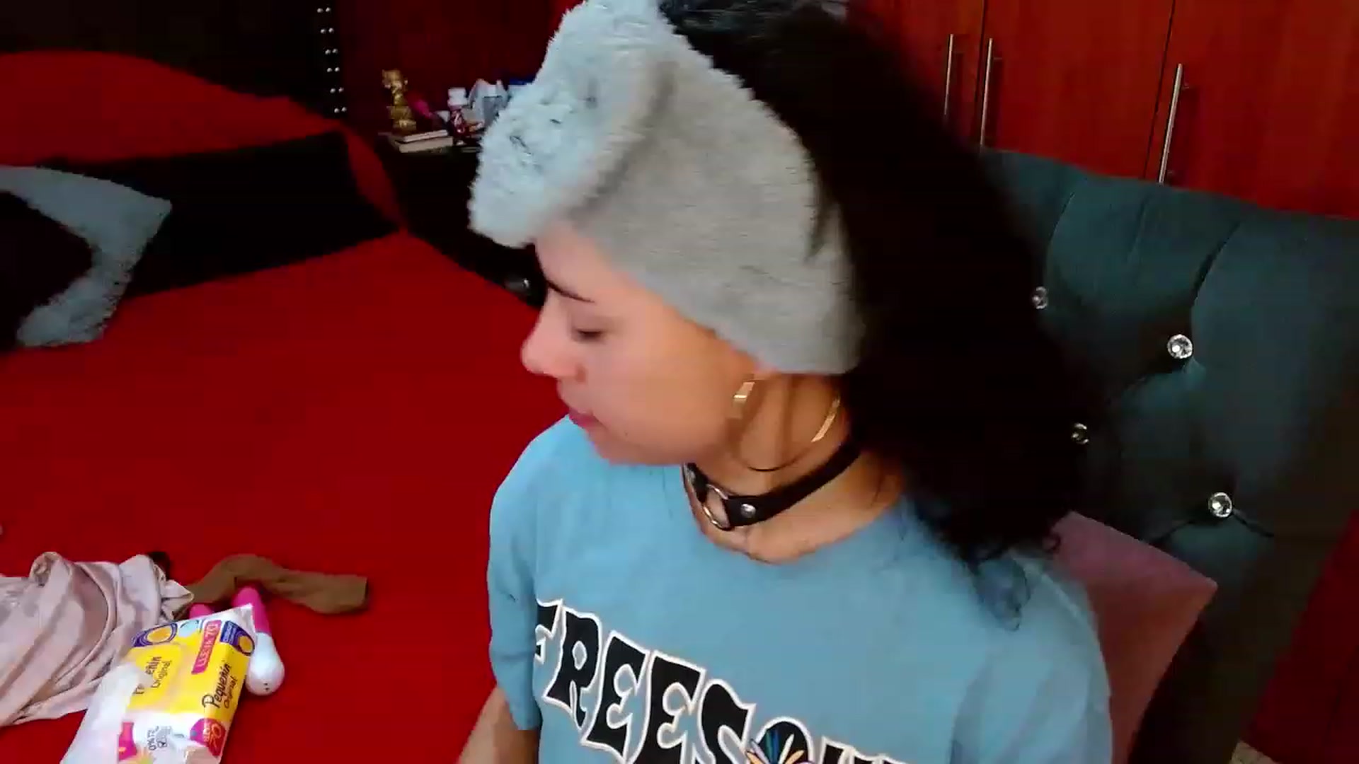 Gallery image thumbnail from Adas_room's myfreecams stream on, 02/14/2023, 07:36 image 9 of 20