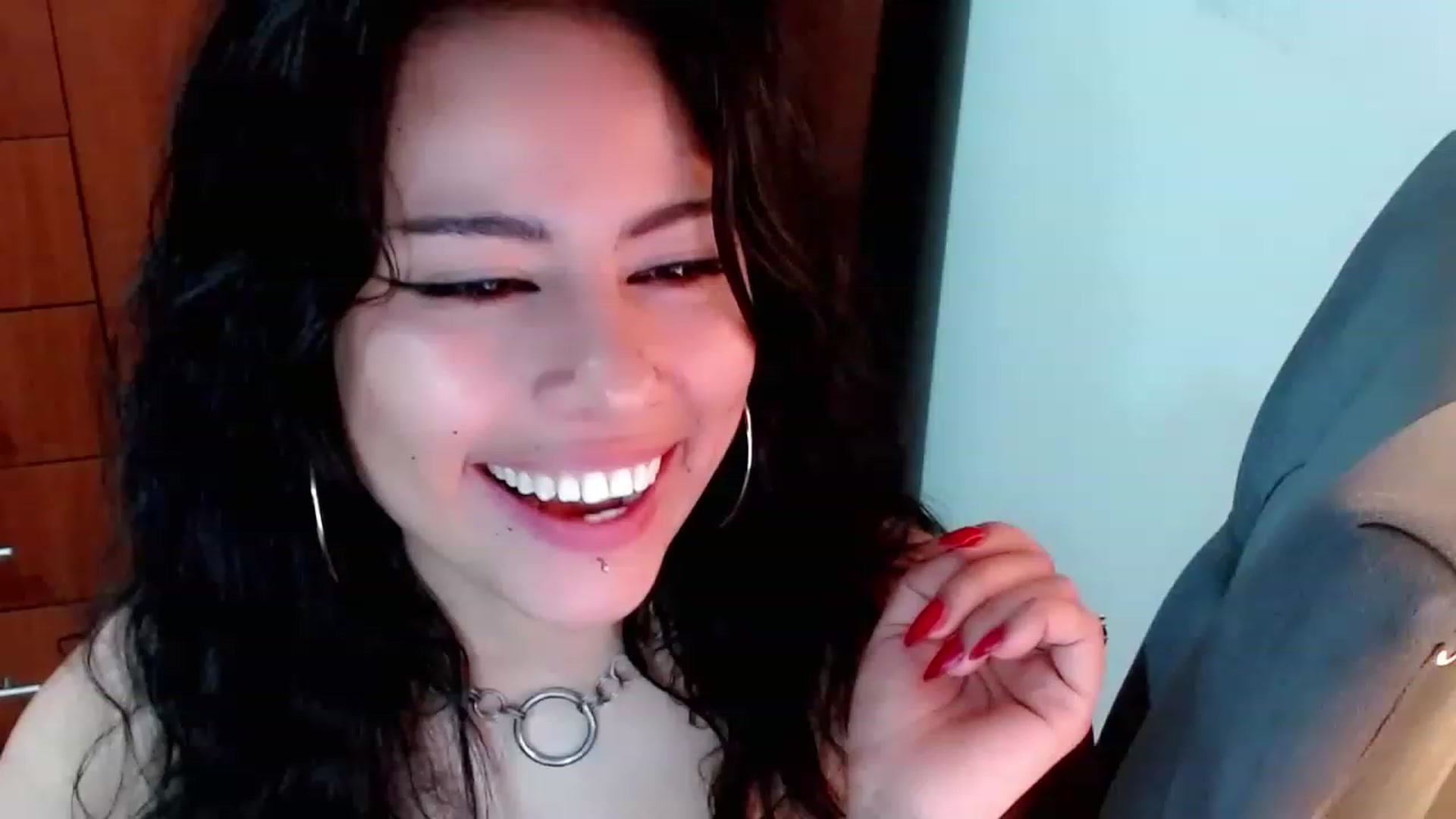 Gallery image thumbnail from Adas_room's myfreecams stream on, 02/21/2023, 08:33 image 5 of 20