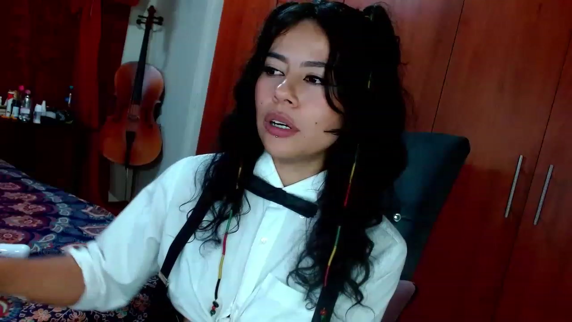 Gallery image thumbnail from Adas_room's myfreecams stream on, 03/30/2023, 07:22 image 8 of 20