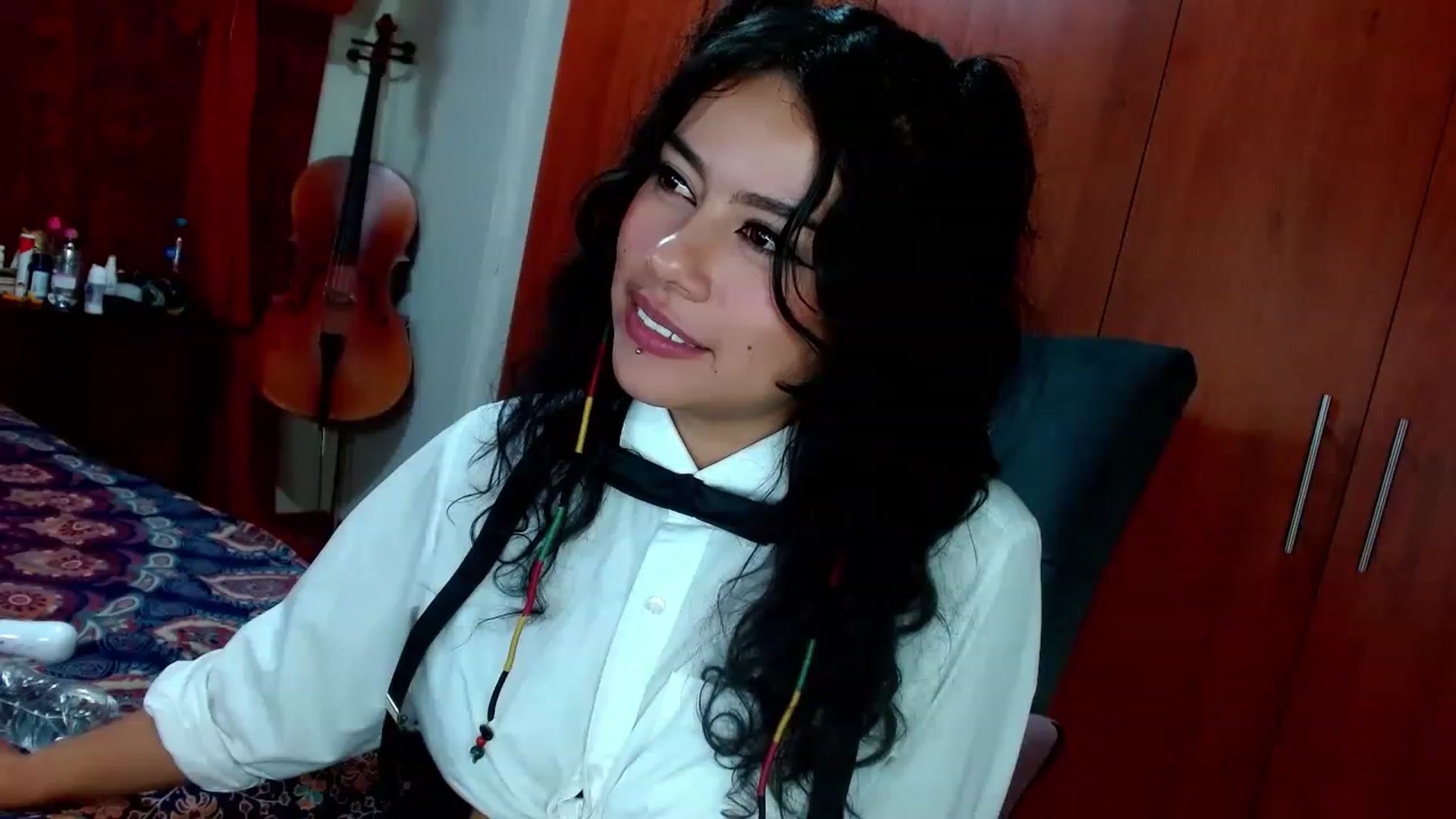 Gallery image thumbnail from Adas_room's myfreecams stream on, 03/30/2023, 07:22 image 4 of 20