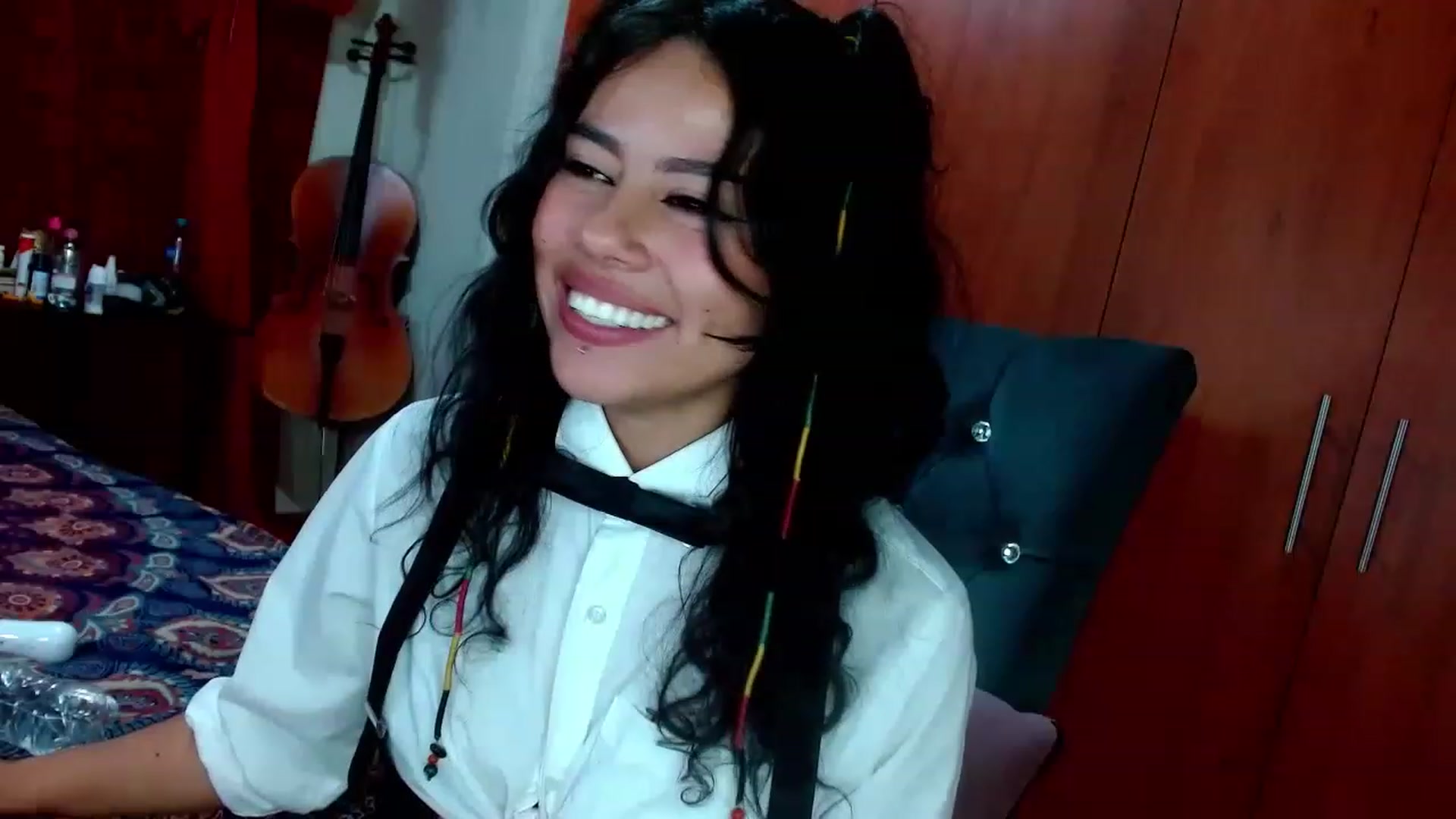 Gallery image thumbnail from Adas_room's myfreecams stream on, 03/30/2023, 07:22 image 9 of 20