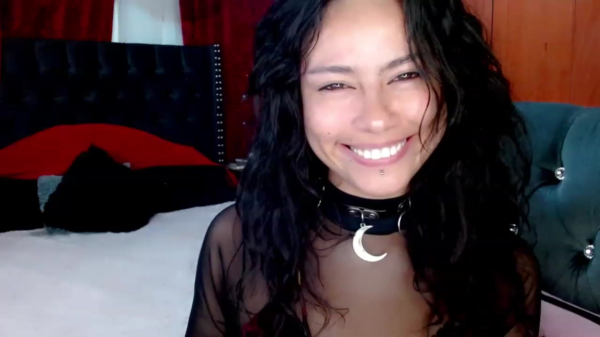 Gallery image thumbnail from Adas_room's myfreecams stream on, 04/07/2023, 09:24 image 7 of 20