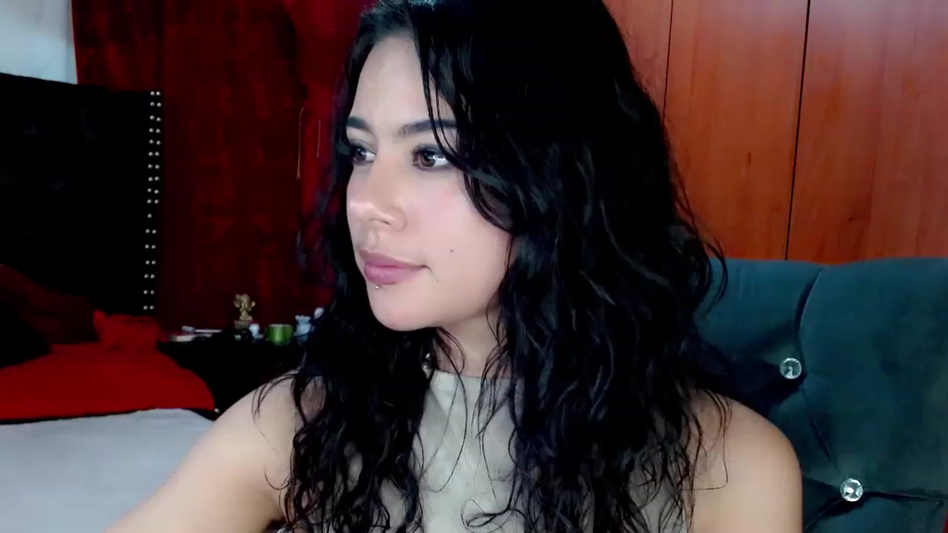 Gallery image thumbnail from Adas_room's myfreecams stream on, 04/12/2023, 08:23 image 10 of 20