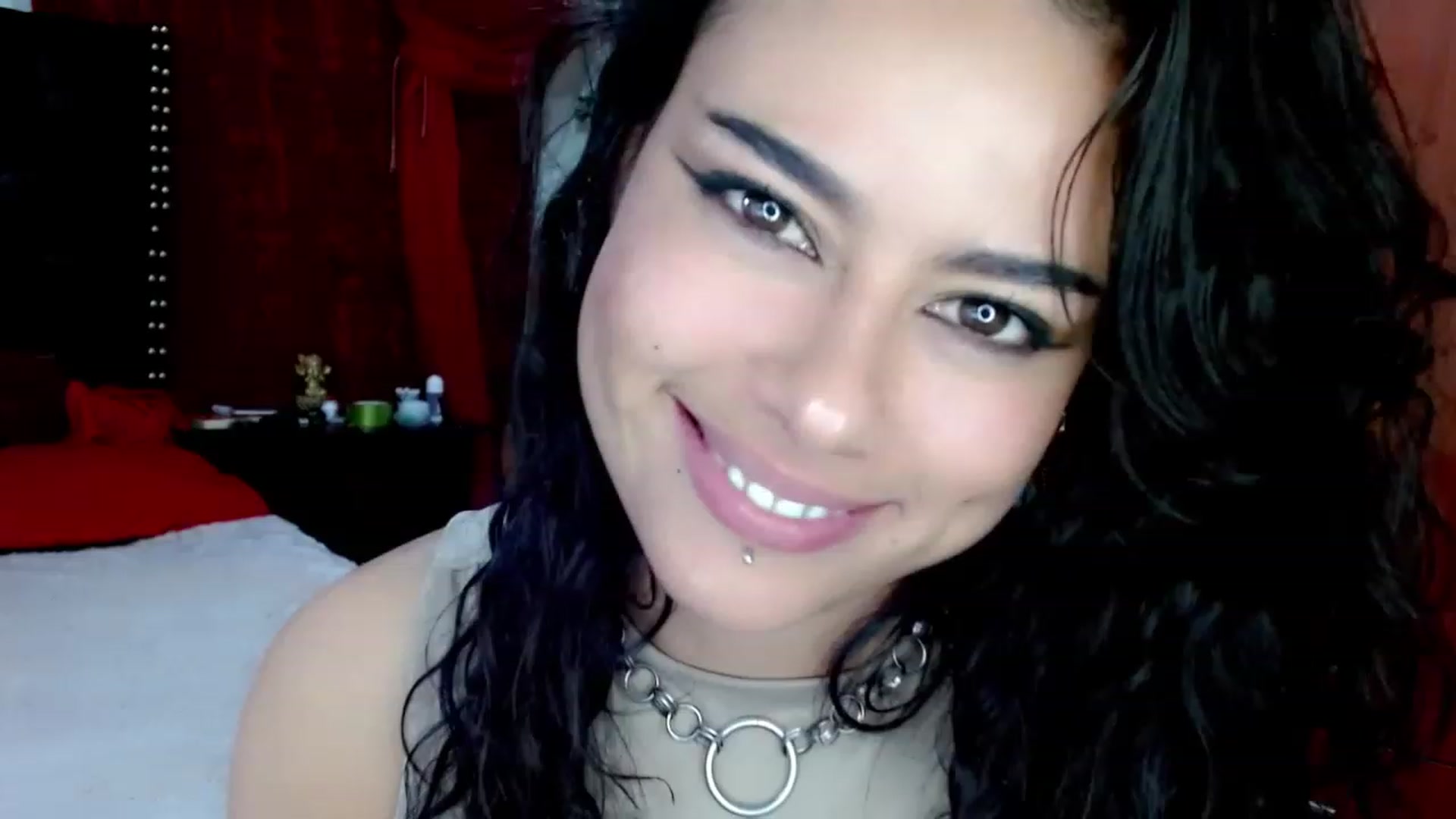 Gallery image thumbnail from Adas_room's myfreecams stream on, 04/12/2023, 10:57 image 3 of 20