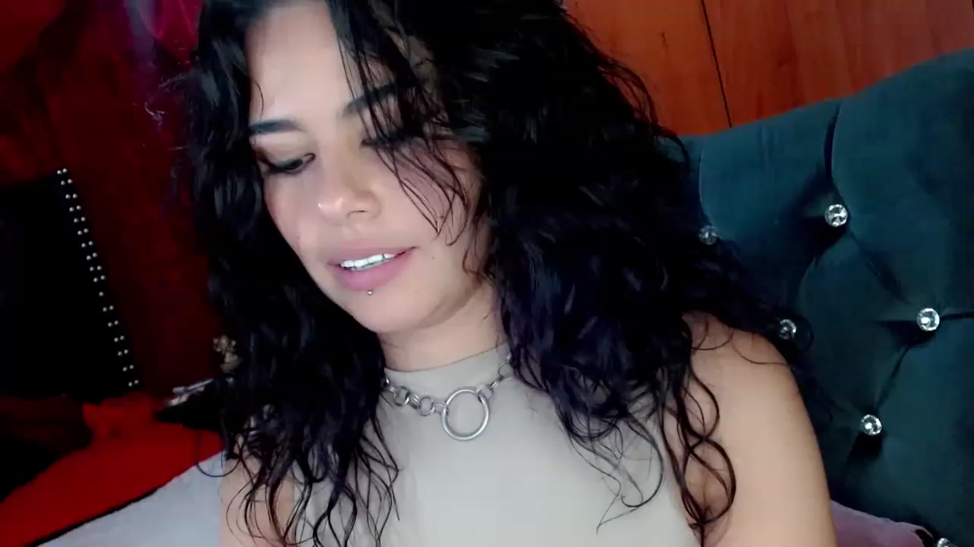Gallery image thumbnail from Adas_room's myfreecams stream on, 04/12/2023, 10:57 image 4 of 20