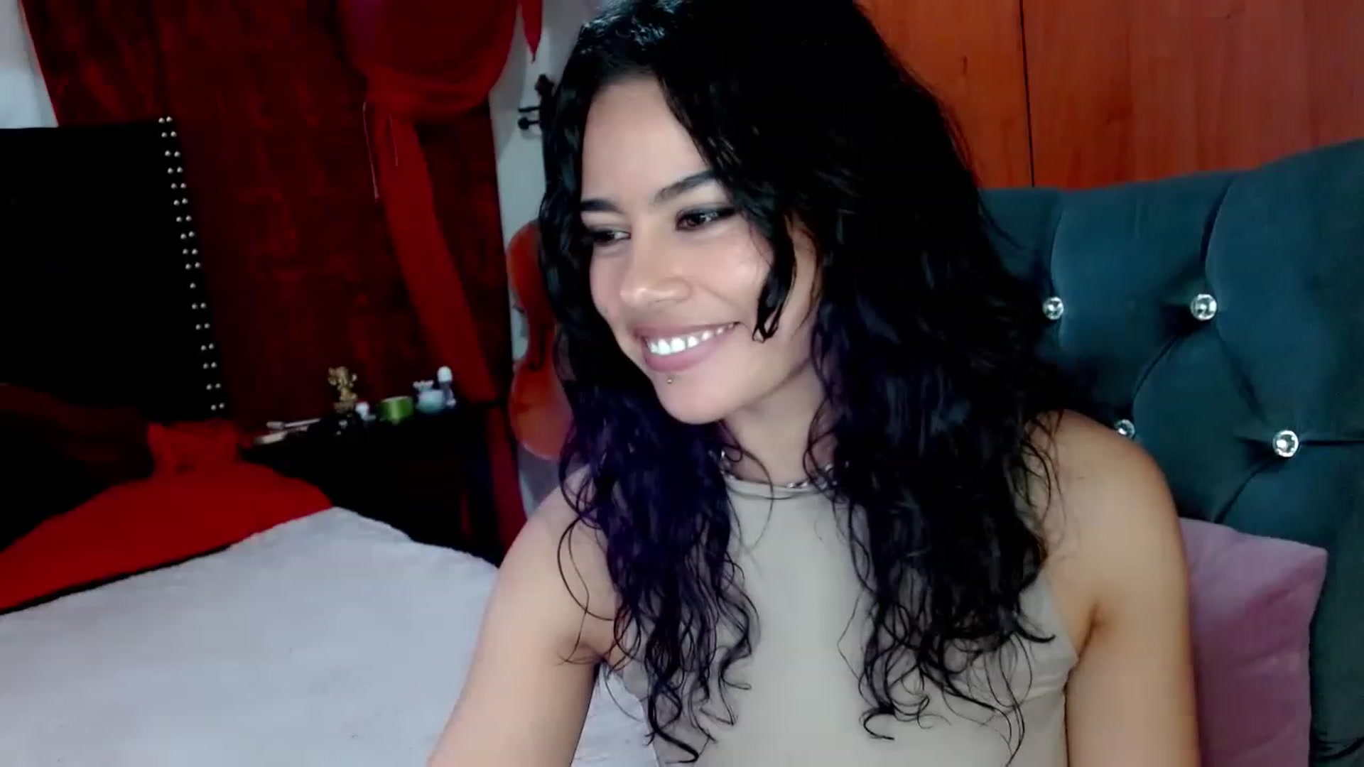 Gallery image thumbnail from Adas_room's myfreecams stream on, 04/12/2023, 11:48 image 15 of 20