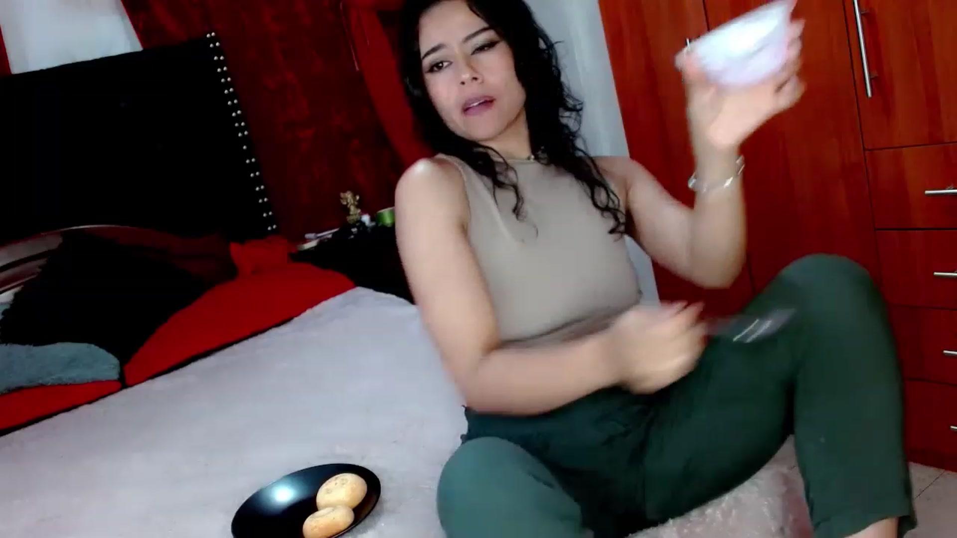 Gallery image thumbnail from Adas_room's myfreecams stream on, 04/12/2023, 11:48 image 7 of 20