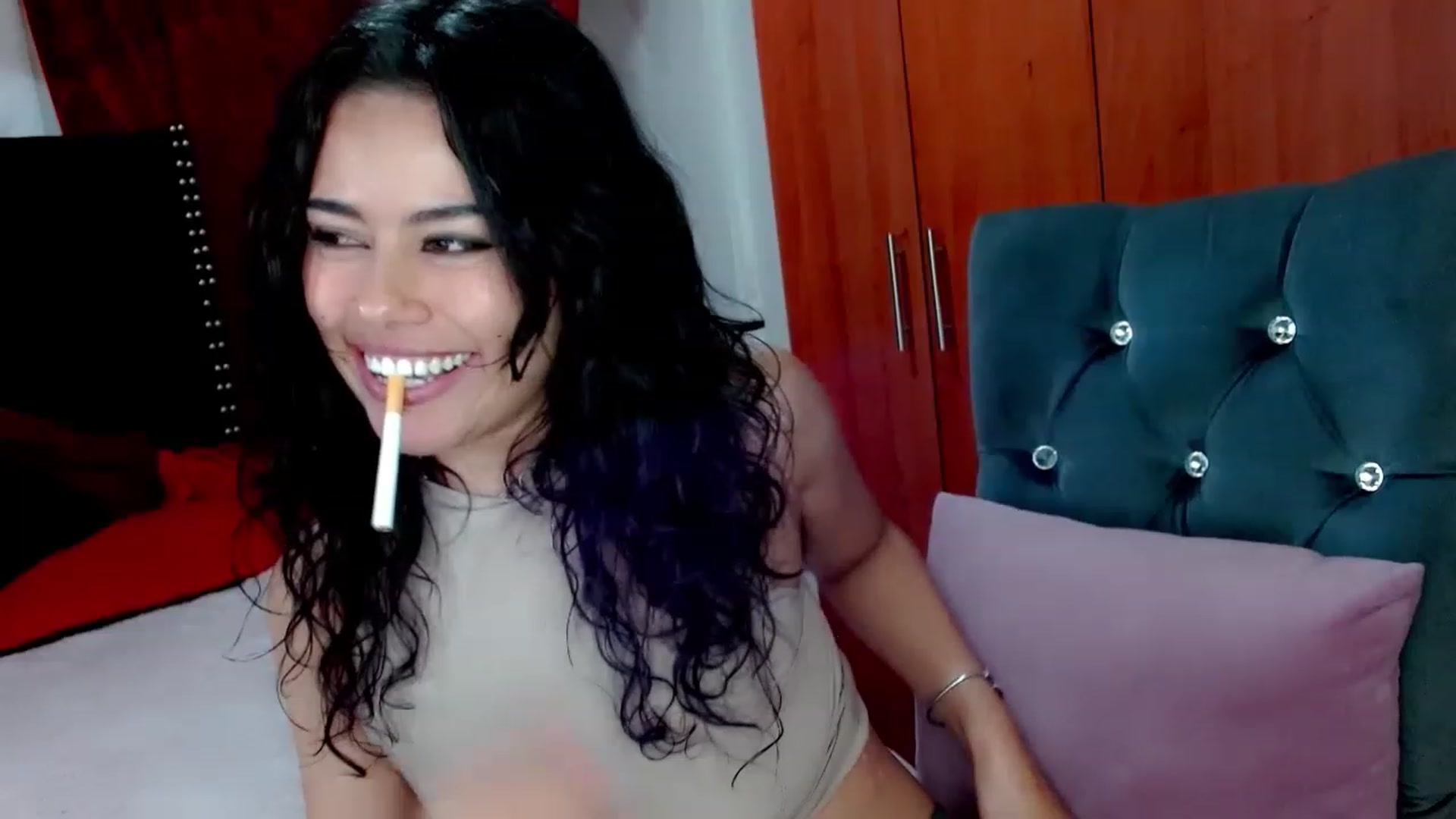 Gallery image thumbnail from Adas_room's myfreecams stream on, 04/12/2023, 11:48 image 14 of 20
