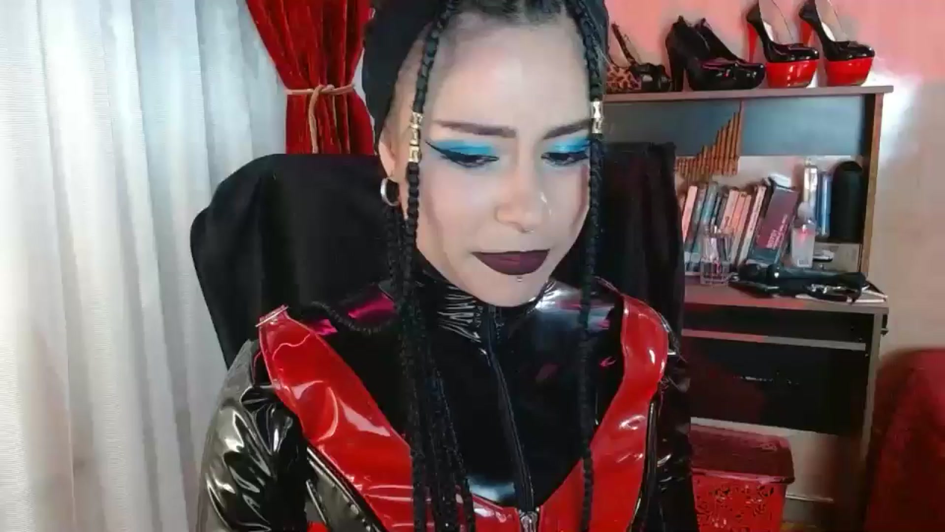 Gallery image thumbnail from Adas_room's myfreecams stream on, 06/11/2024, 08:51 image 2 of 20