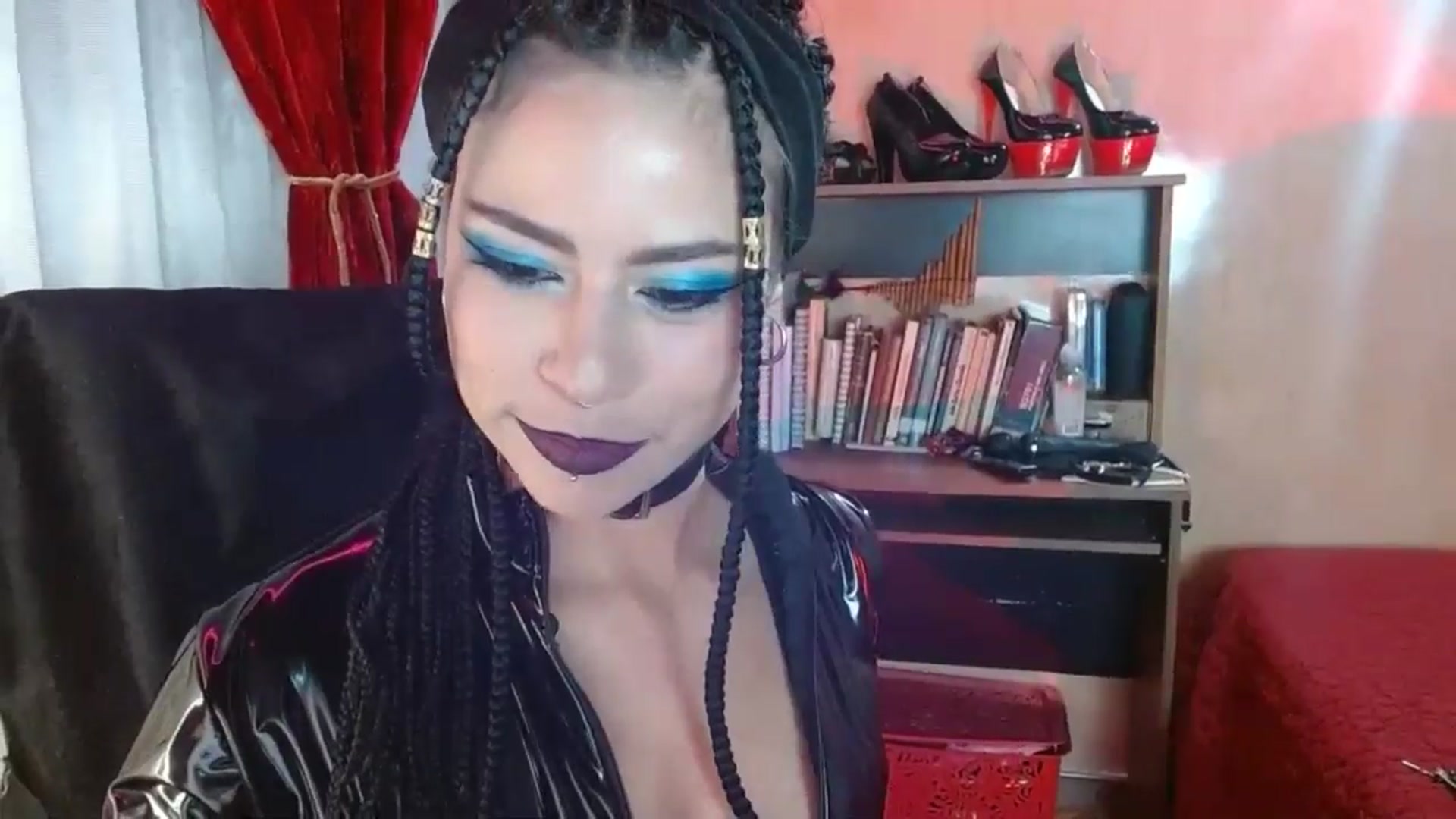 Gallery image thumbnail from Adas_room's myfreecams stream on, 06/11/2024, 10:35 image 4 of 20