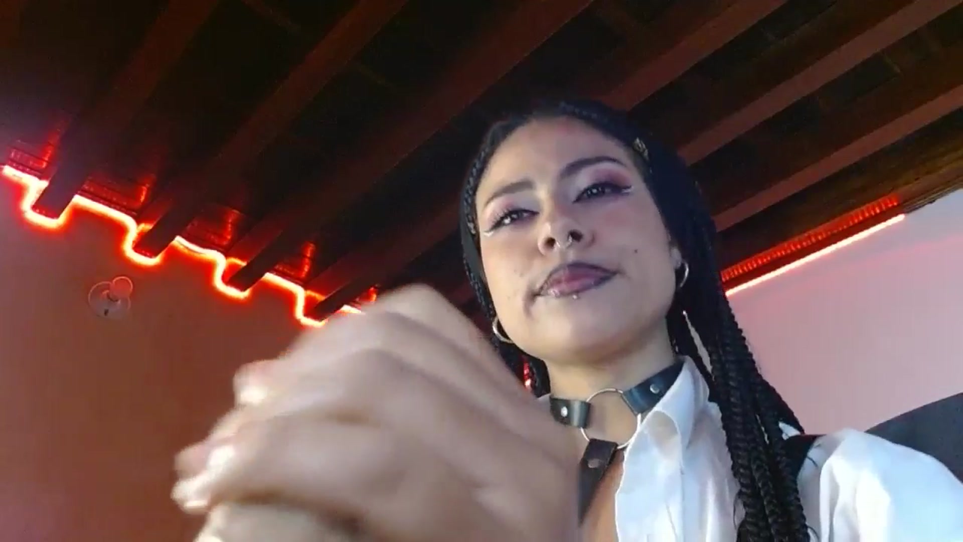Gallery image thumbnail from Adas_room's myfreecams stream on, 06/13/2024, 13:00 image 11 of 20