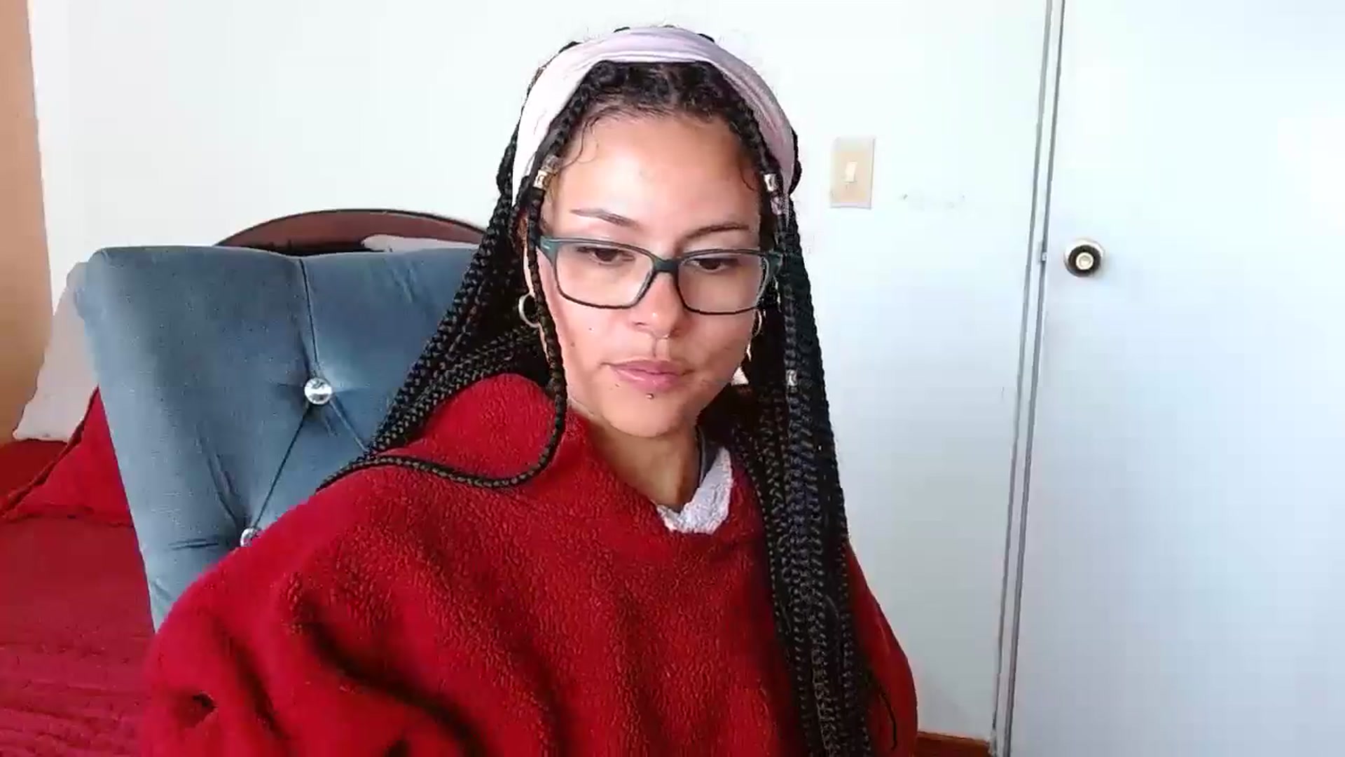Gallery image thumbnail from Adas_room's myfreecams stream on, 06/18/2024, 12:38 image 16 of 20