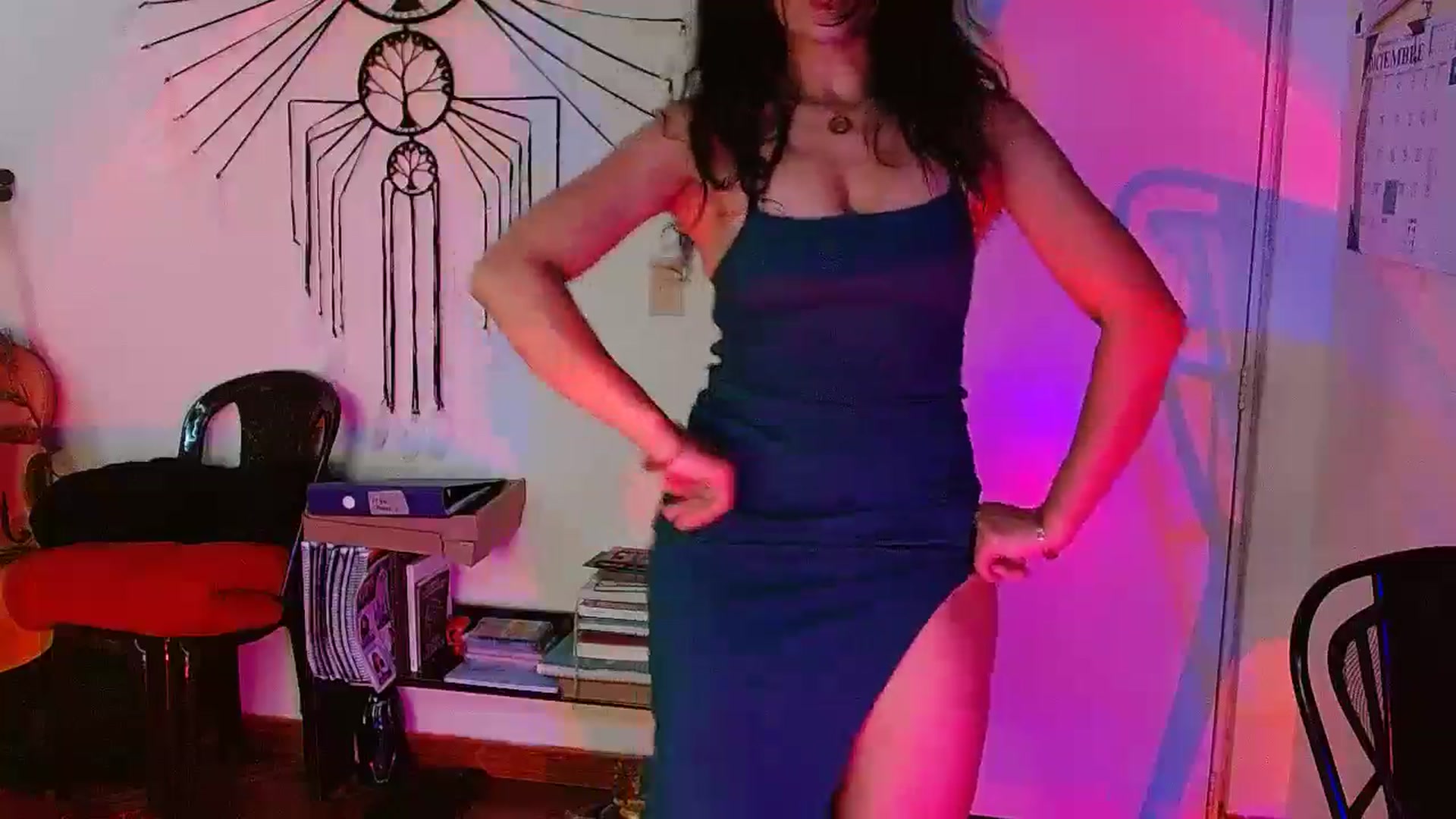 Gallery image thumbnail from Adas_room's myfreecams stream on, 12/26/2024, 09:26 image 17 of 20