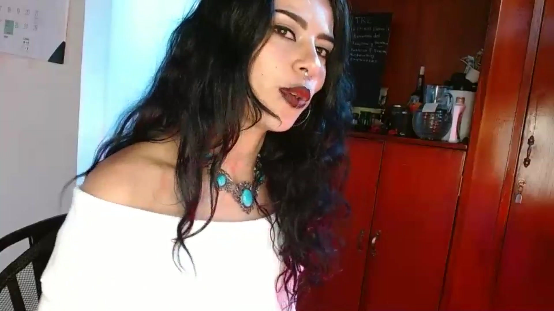 Gallery image thumbnail from Adas_room's myfreecams stream on, 01/01/2025, 12:09 image 16 of 20