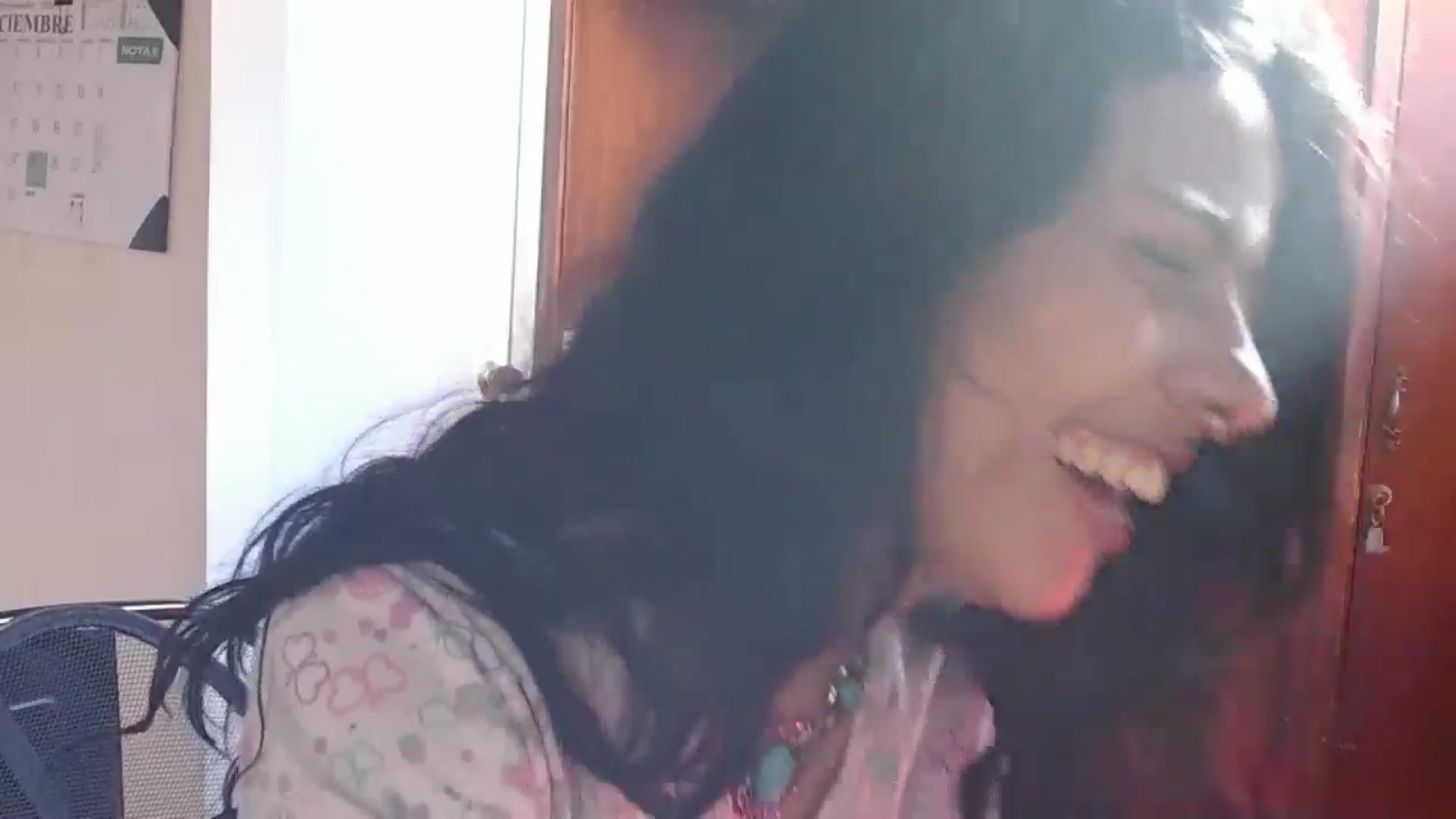 Gallery image thumbnail from Adas_room's myfreecams stream on, 01/01/2025, 13:35 image 11 of 20