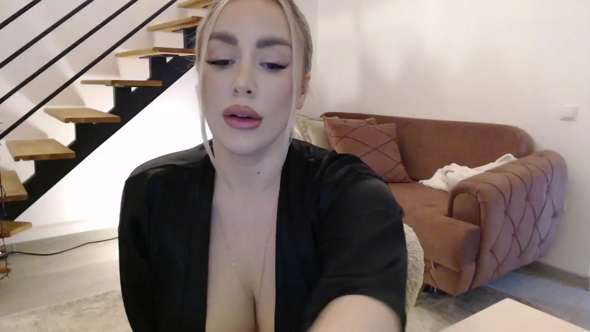 Gallery image thumbnail from Addasweet23's myfreecams stream on, 06/01/2024, 22:05 image 16 of 20