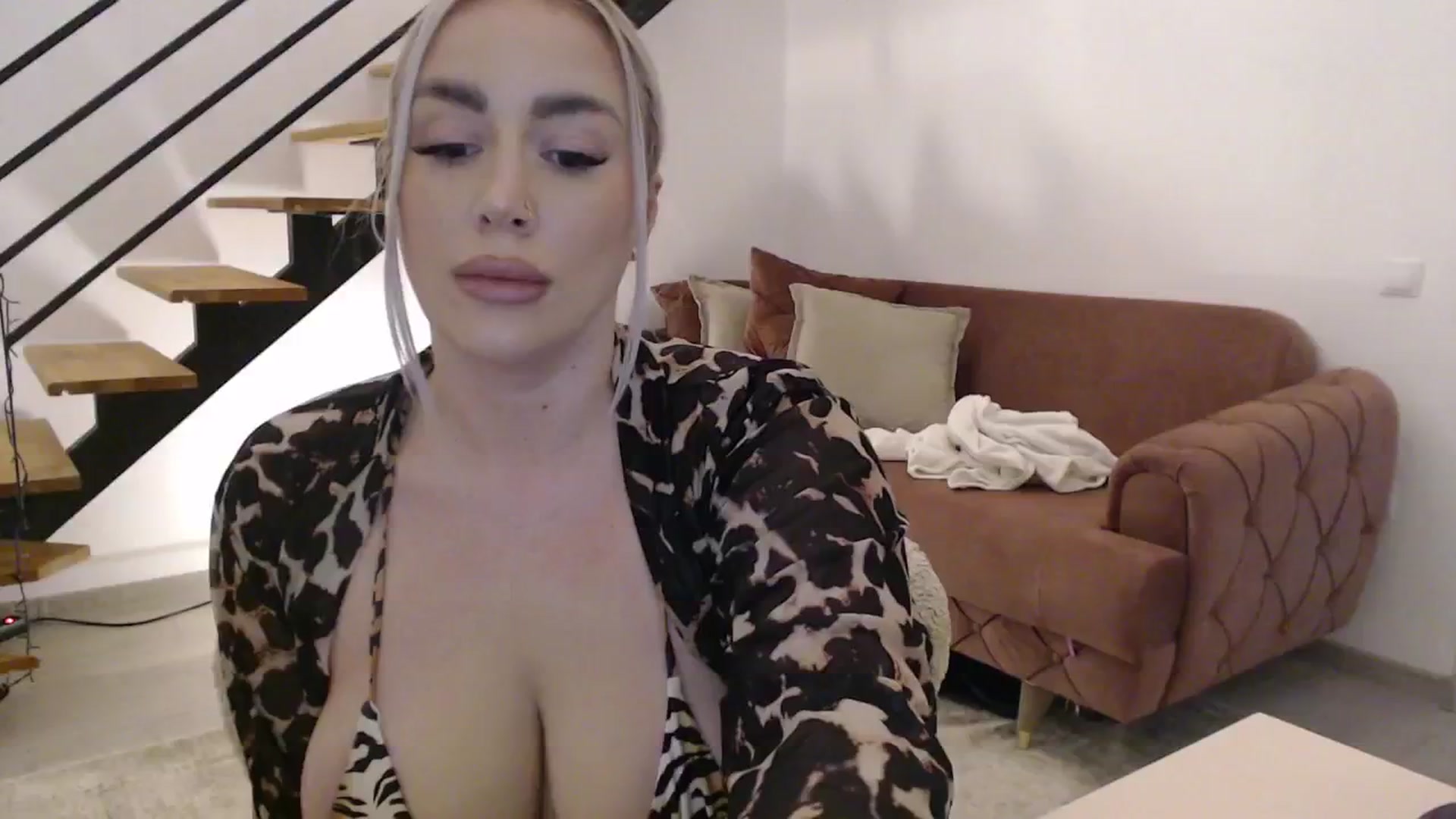 Gallery image thumbnail from Addasweet23's myfreecams stream on, 06/06/2024, 17:27 image 4 of 20